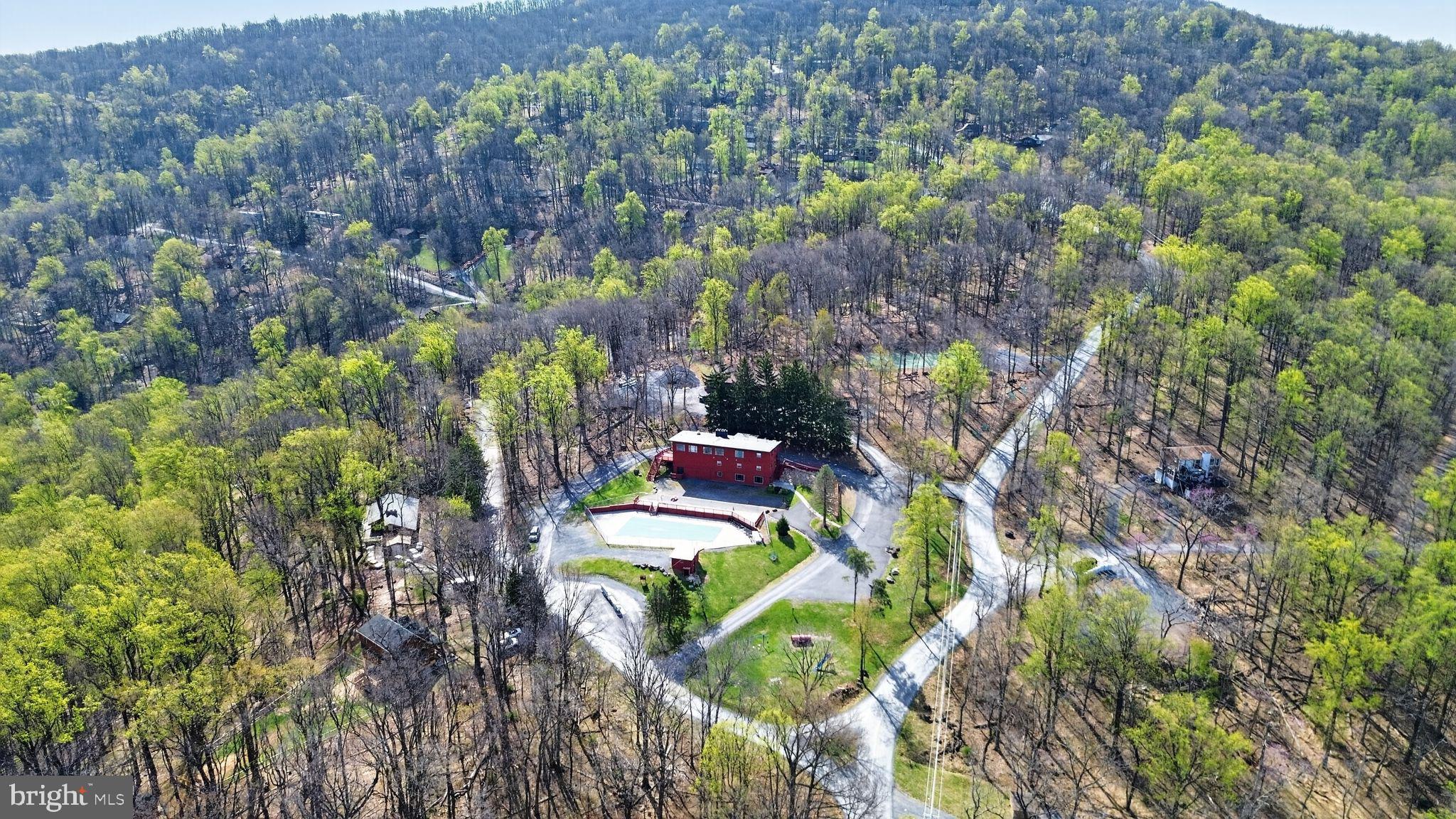 HIGH KNOB - Land