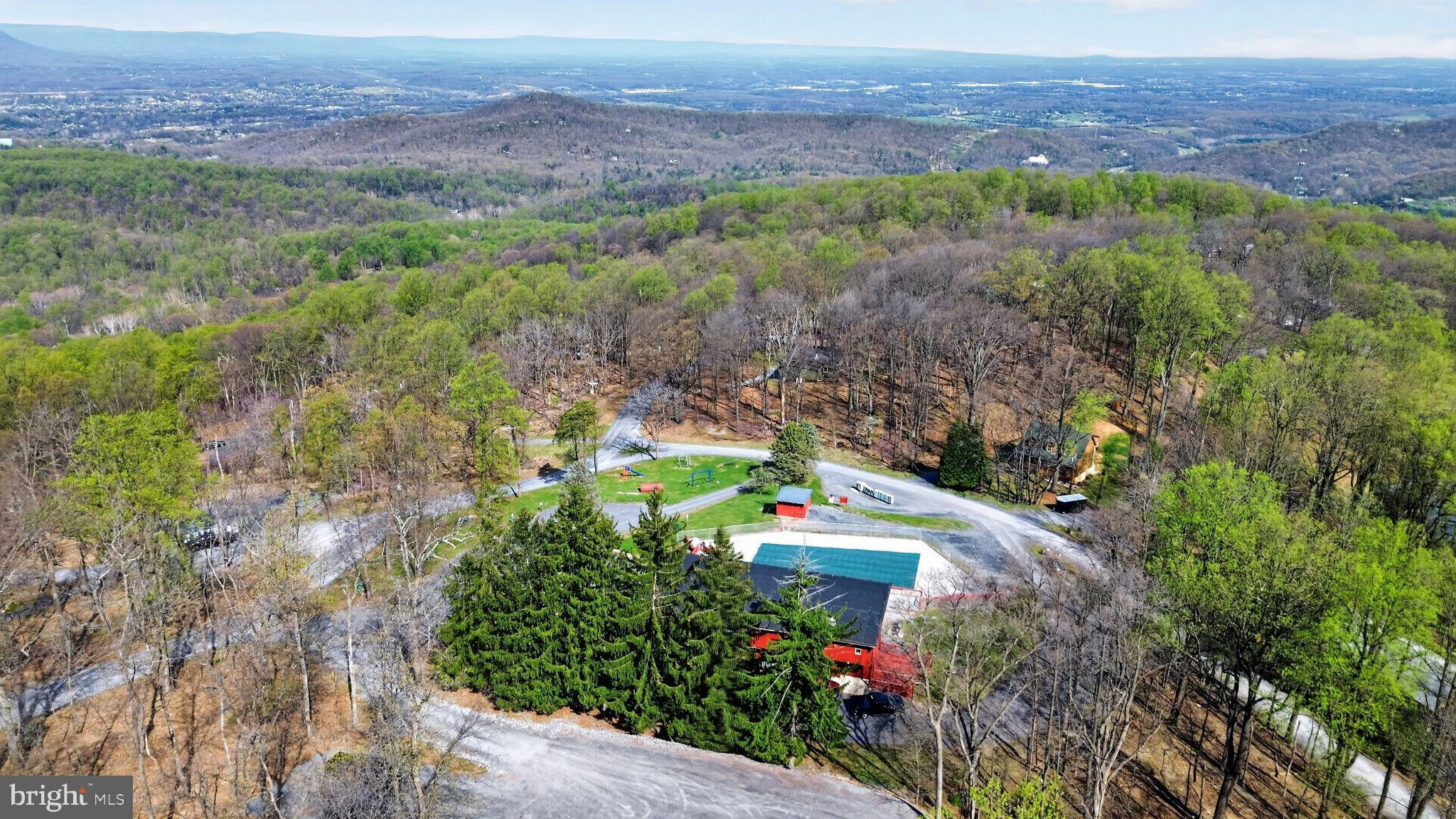 HIGH KNOB - Land