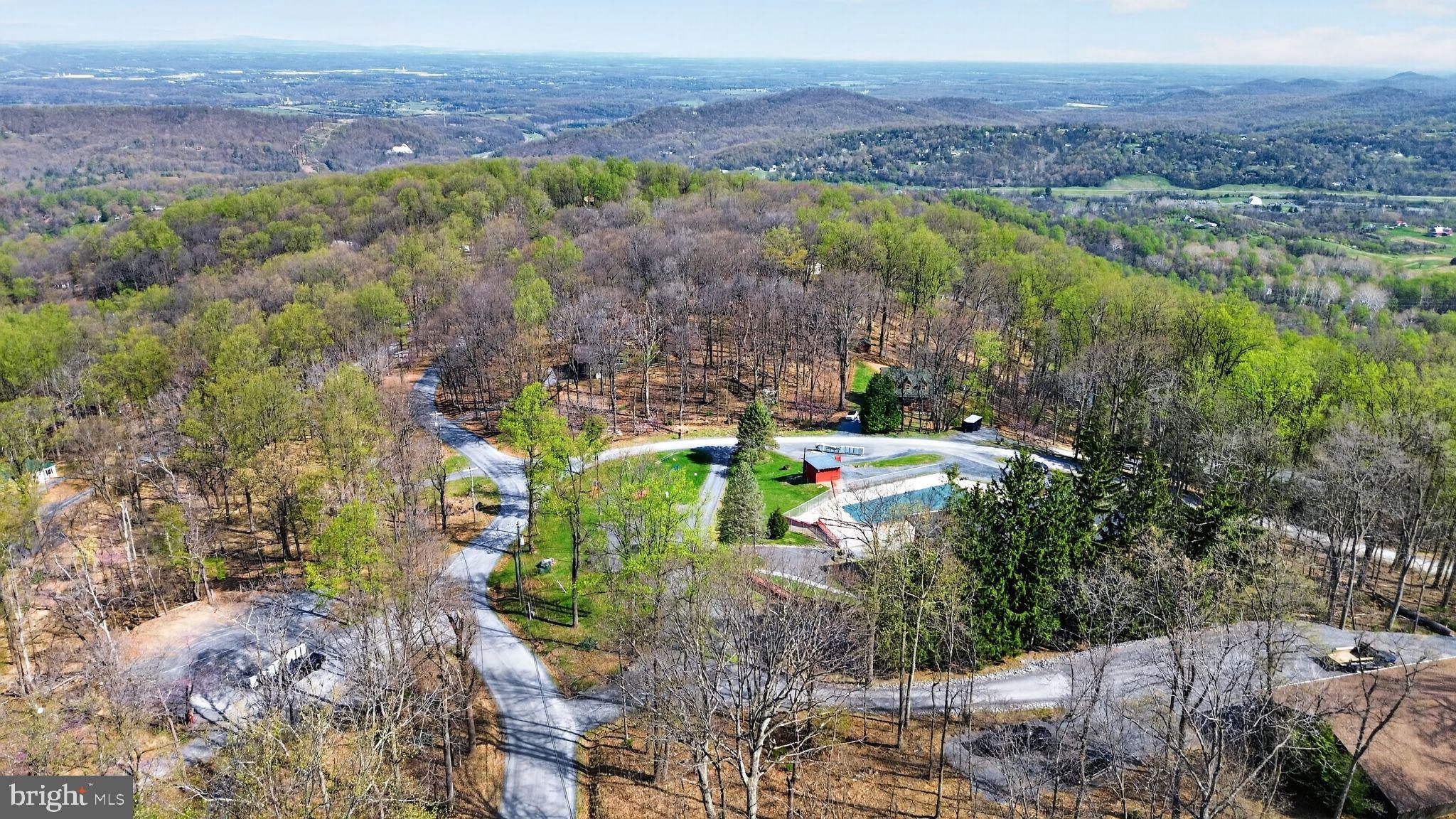 HIGH KNOB - Land