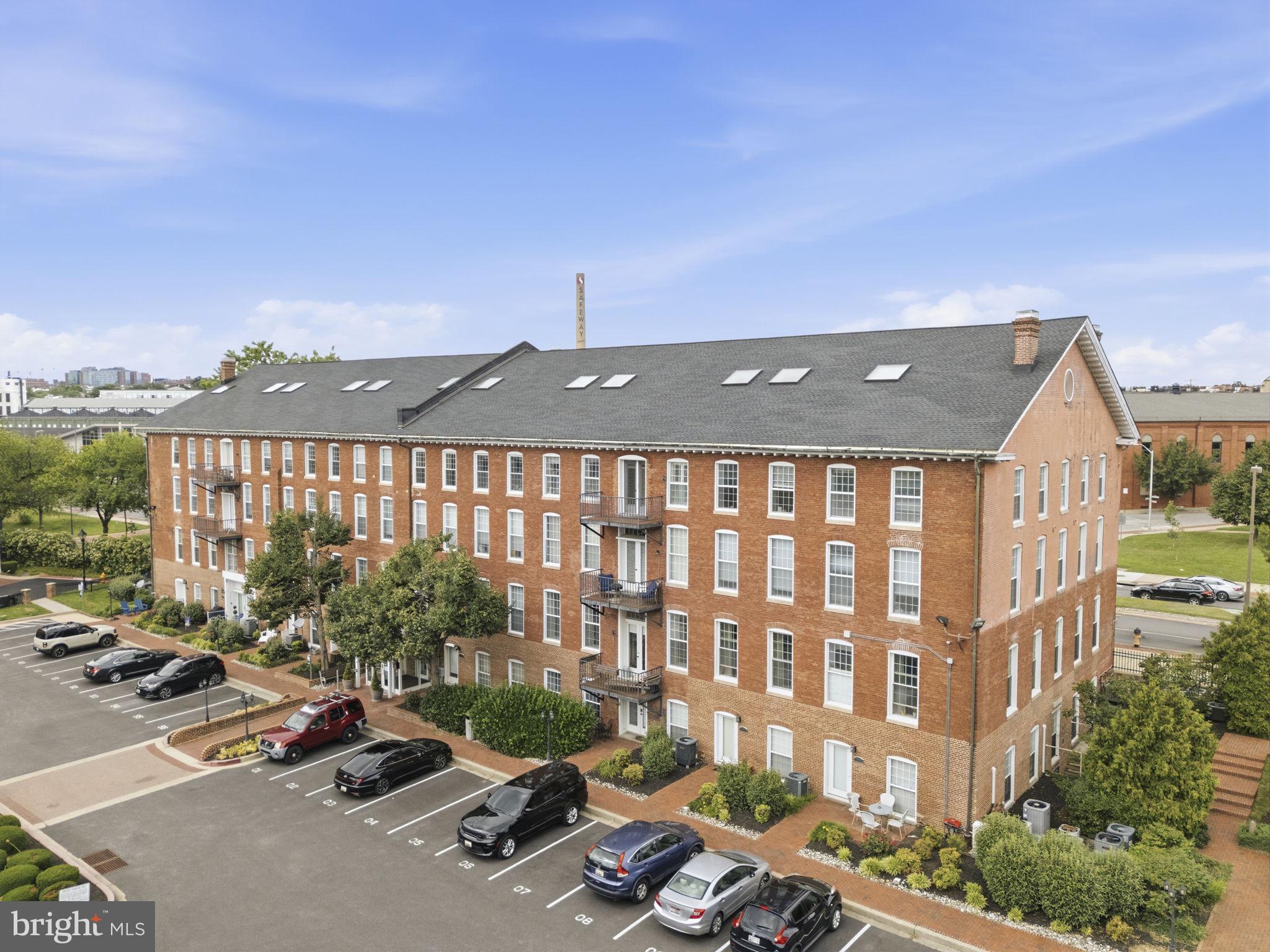 CANTON - Residential