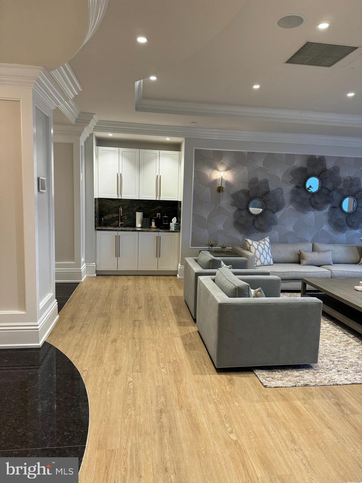 CENTER CITY - Residential