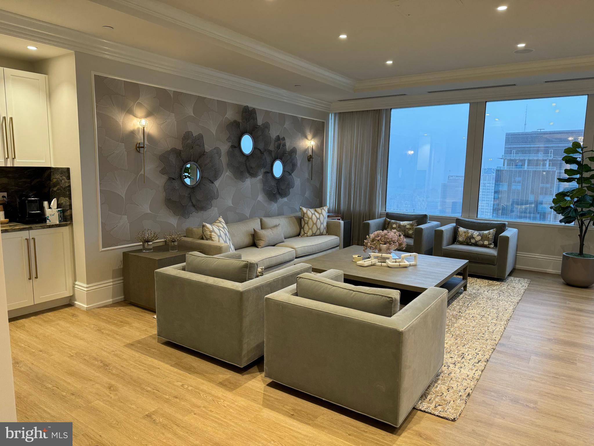 CENTER CITY - Residential