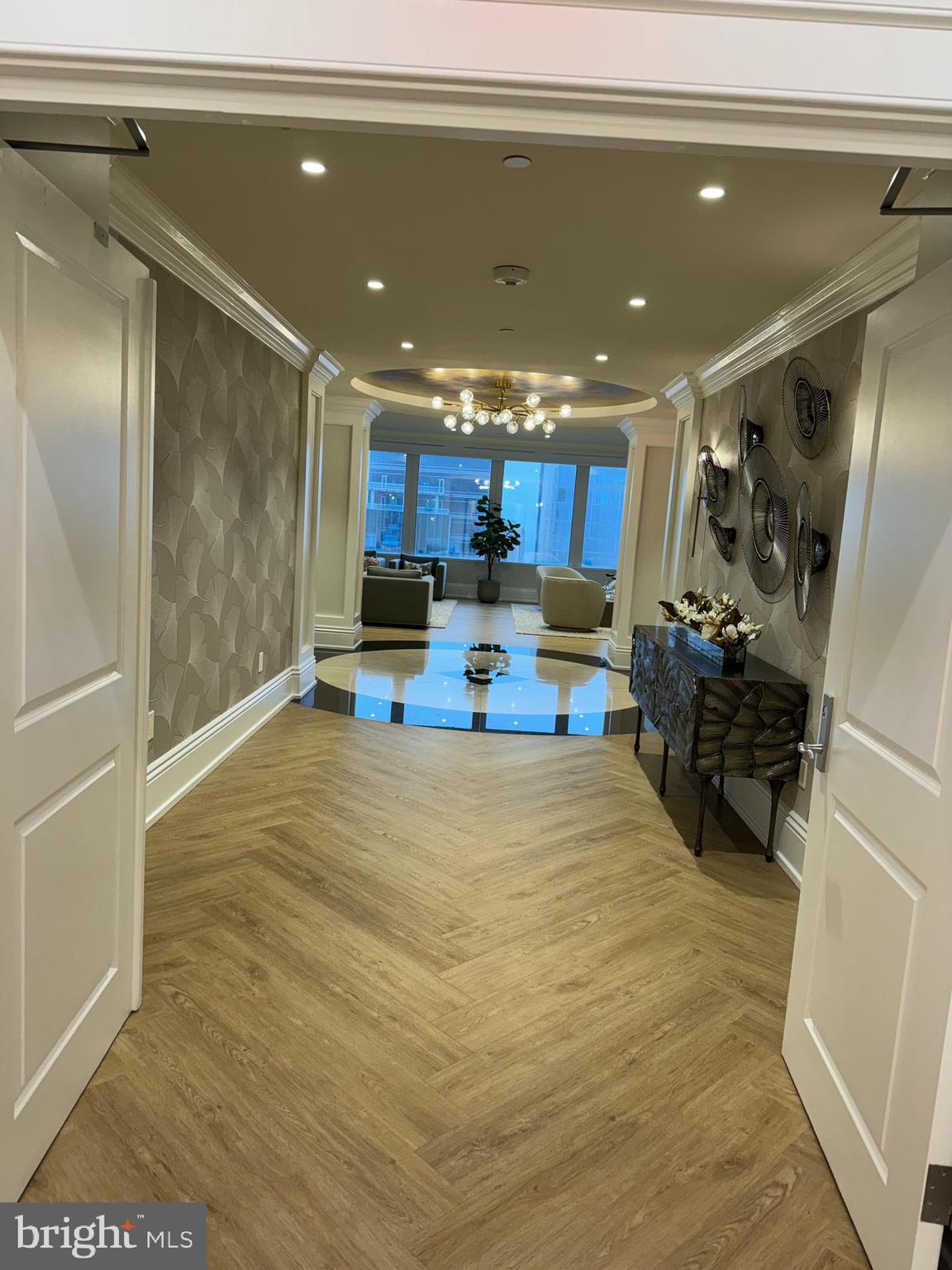 CENTER CITY - Residential