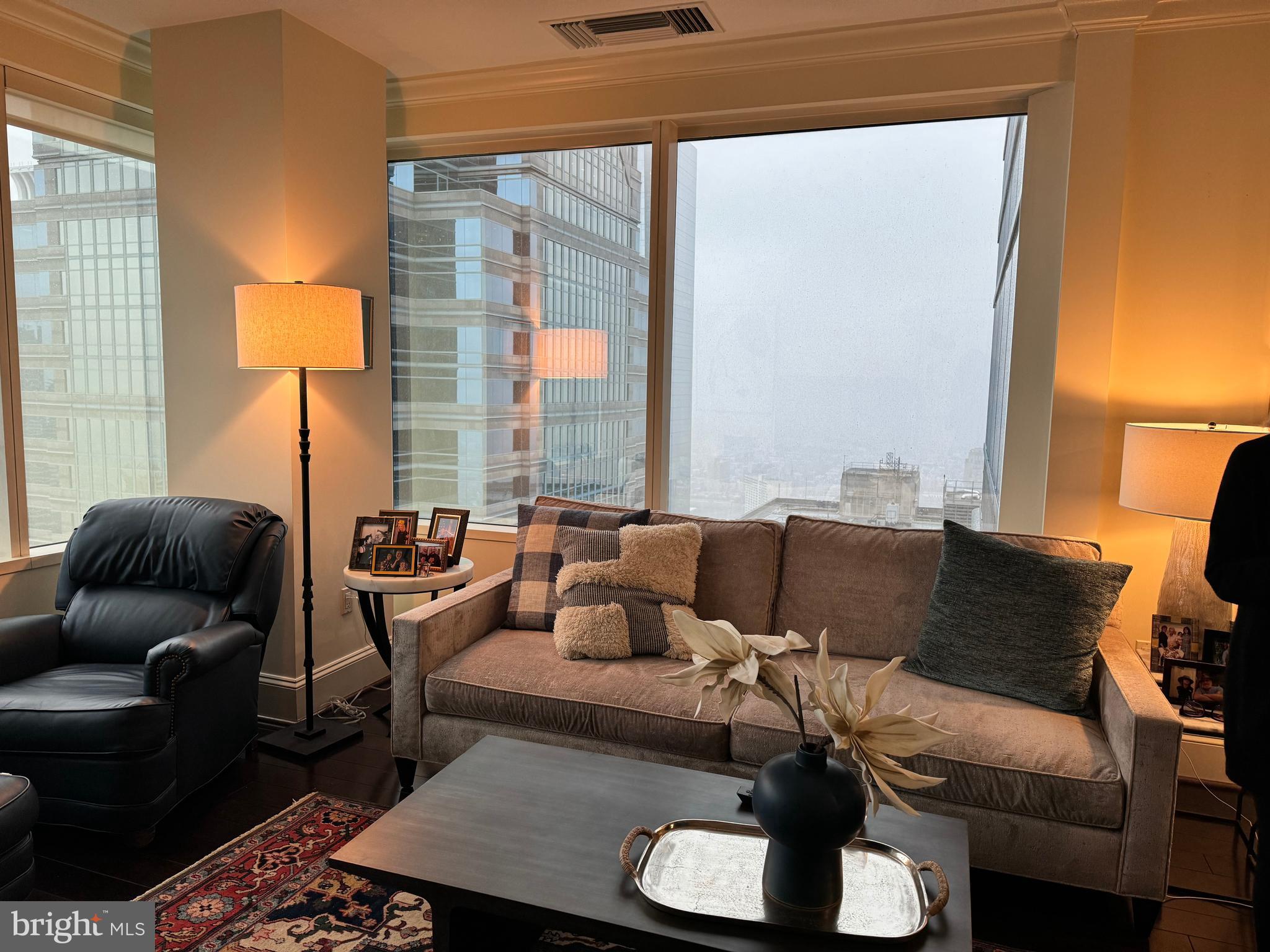 CENTER CITY - Residential