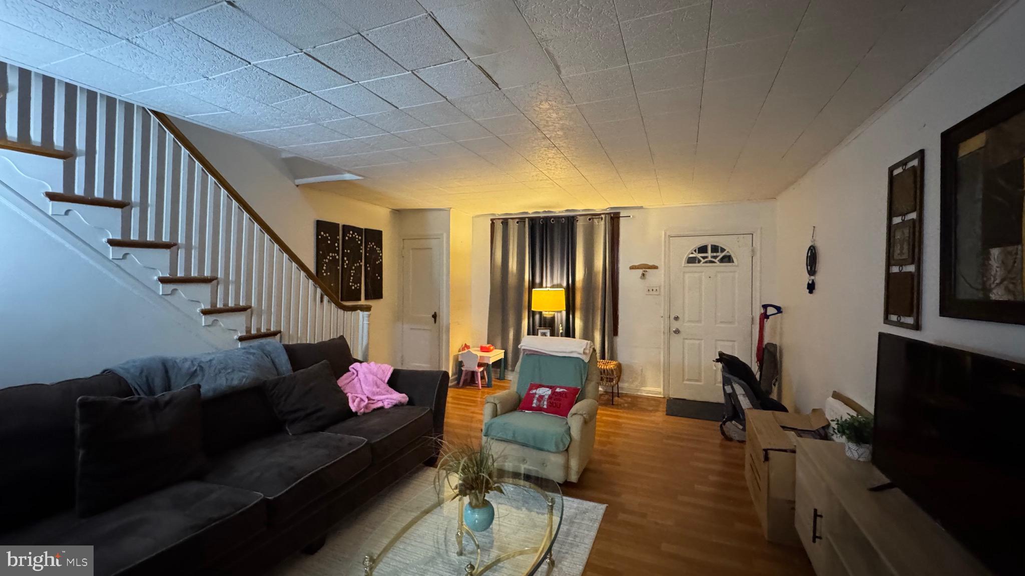 MAYFAIR - Residential