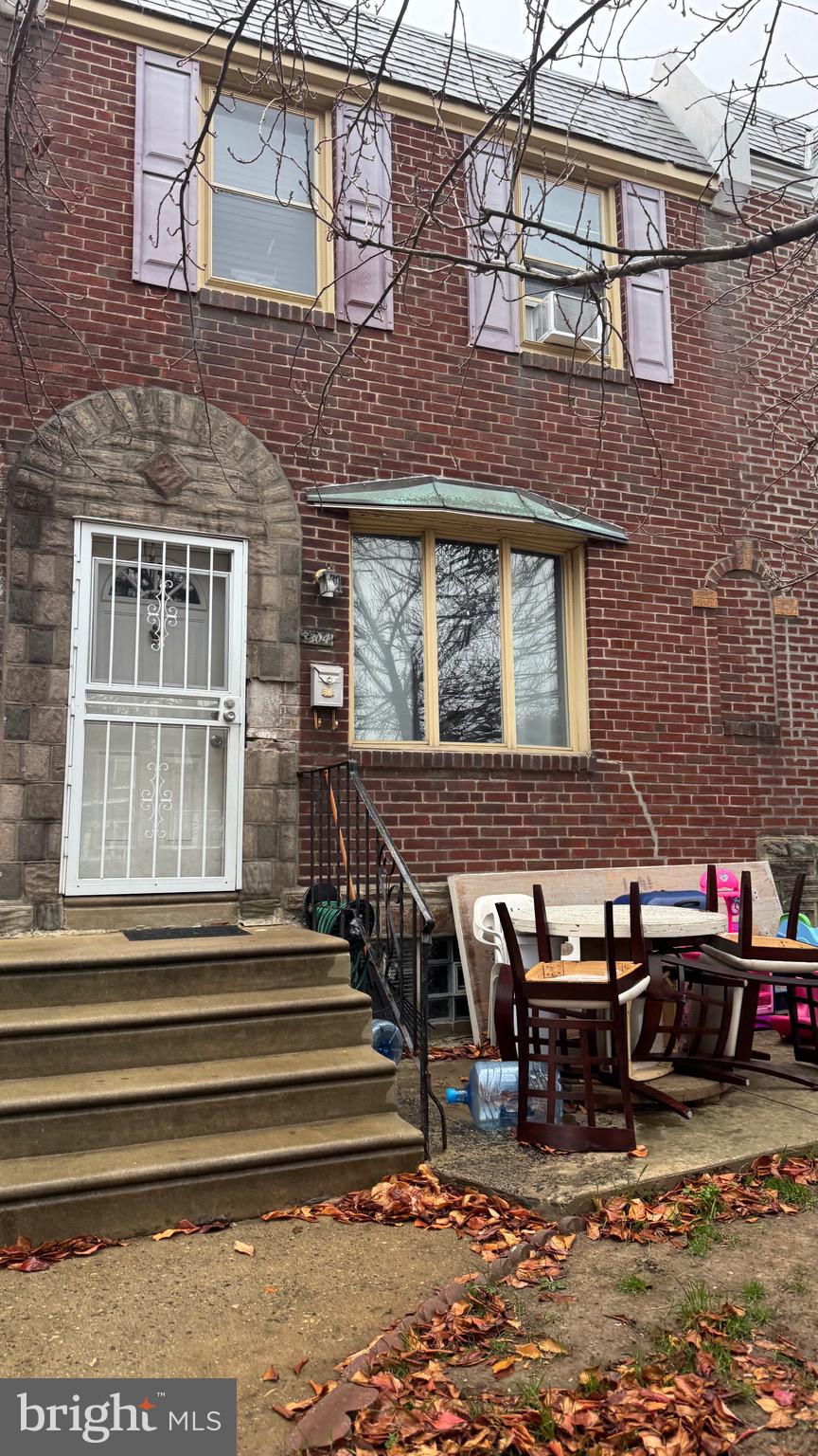 Currently occupied by excellent long-term tenants paying $1,450/month, offering steady cash flow and a reliable return on investment.