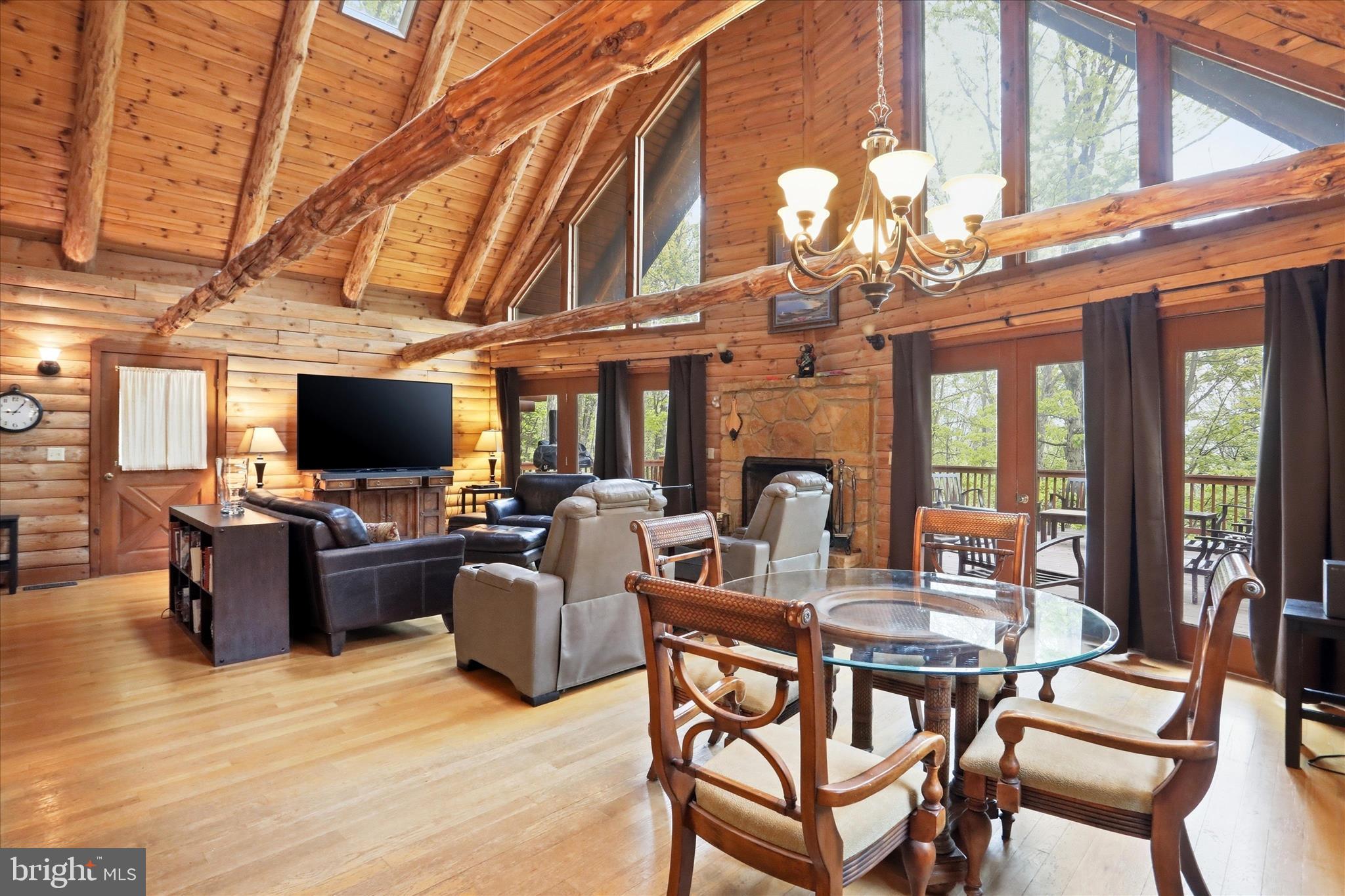 THE CROSSING AT GREAT CACAPON - Residential