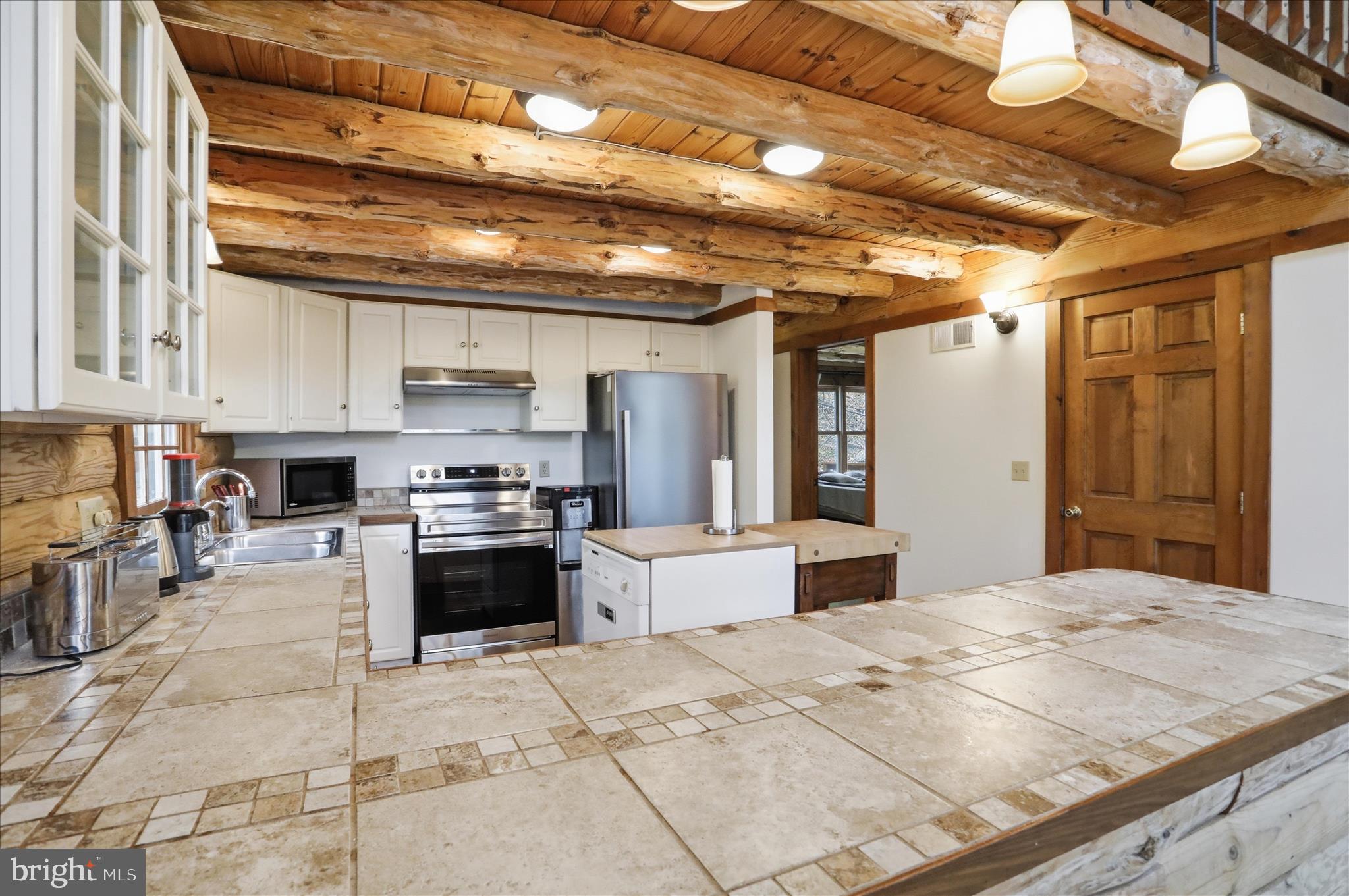 THE CROSSING AT GREAT CACAPON - Residential