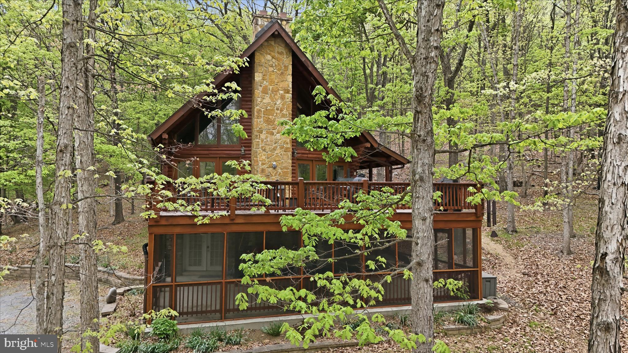 THE CROSSING AT GREAT CACAPON - Residential