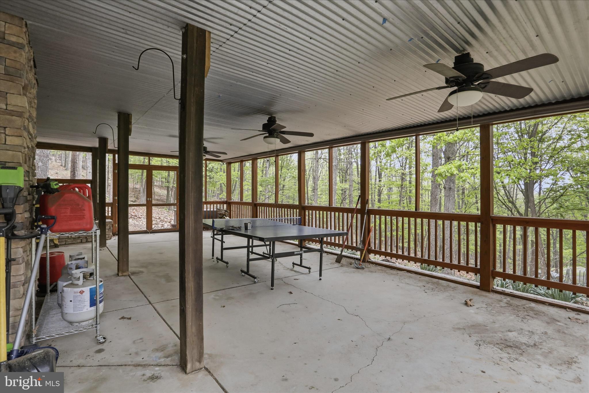 THE CROSSING AT GREAT CACAPON - Residential