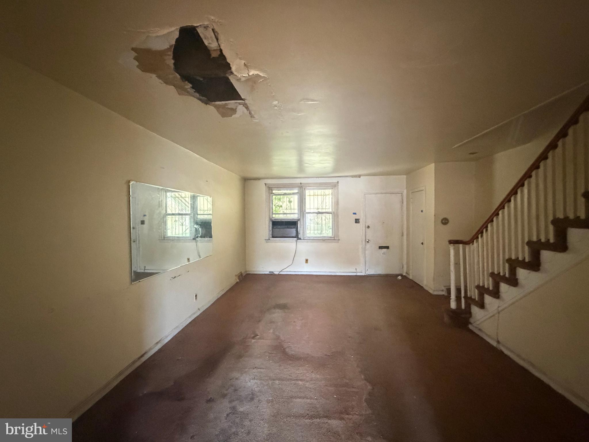 WEST OAK LANE - Residential