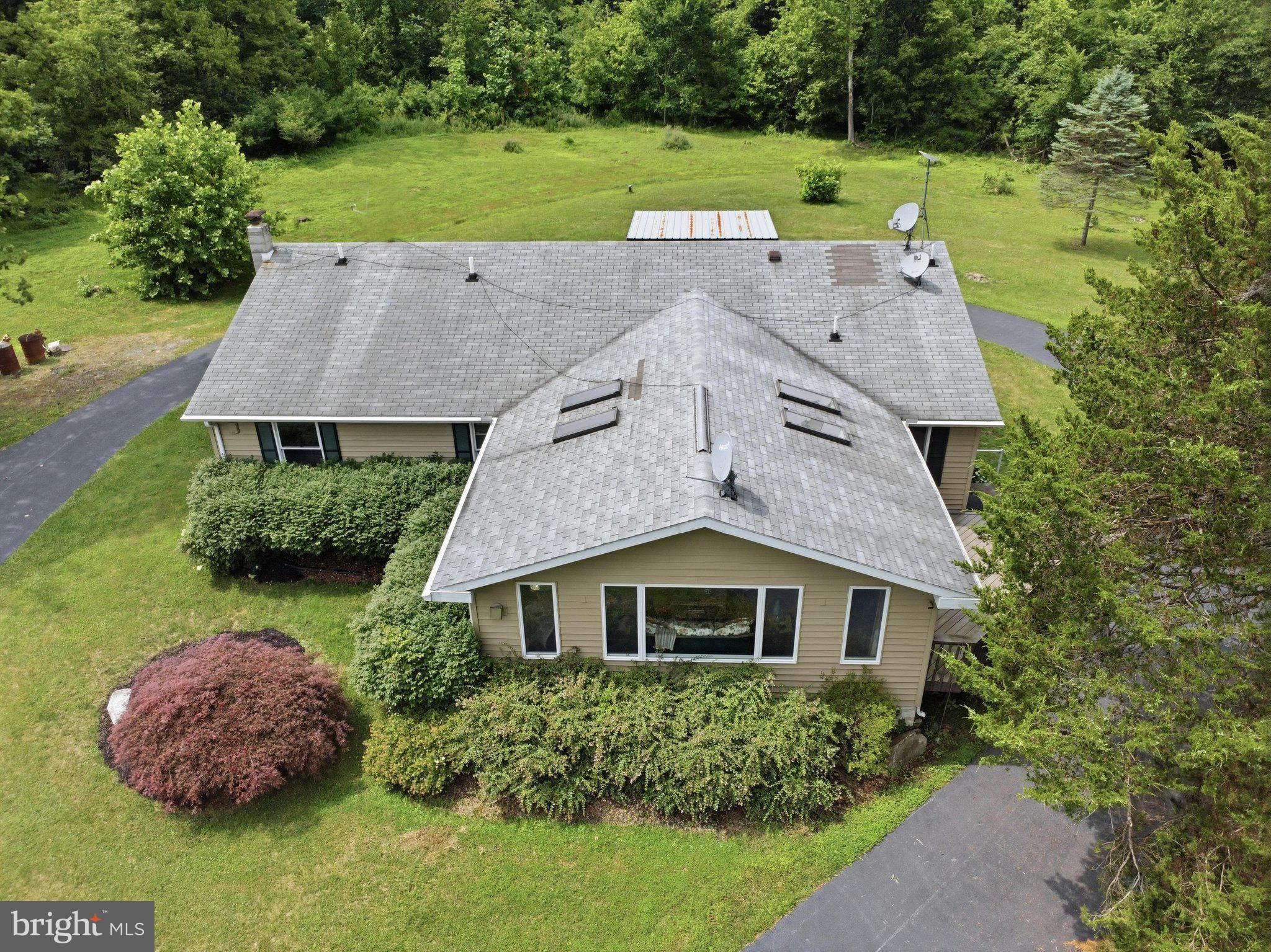 BLACKBERRY HILLS - Residential