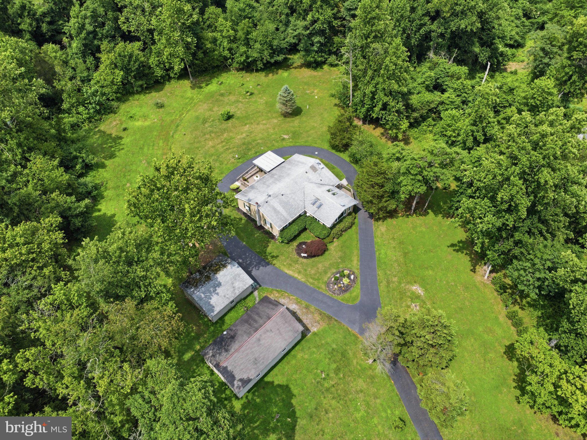 BLACKBERRY HILLS - Residential