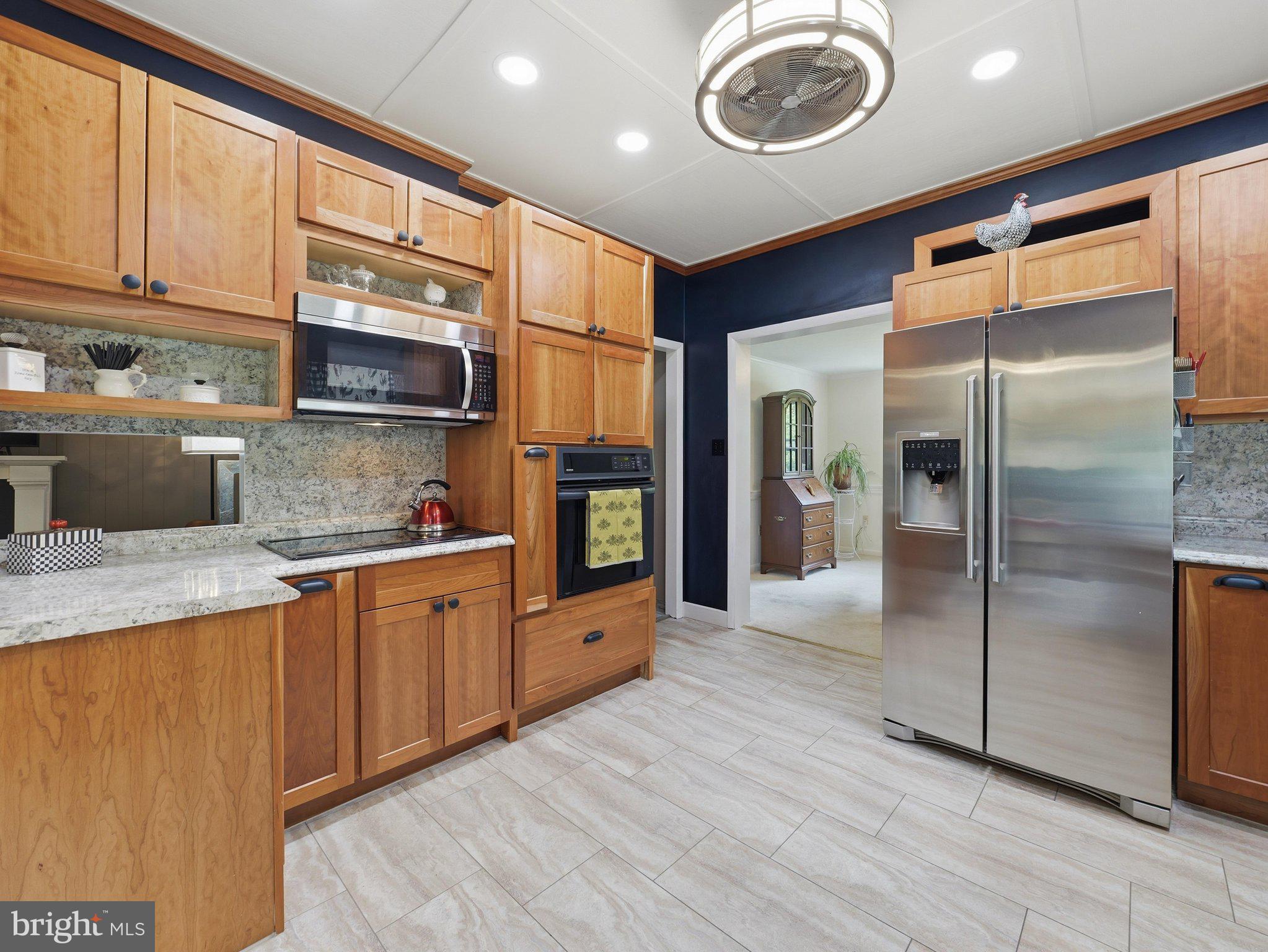 BLACKBERRY HILLS - Residential