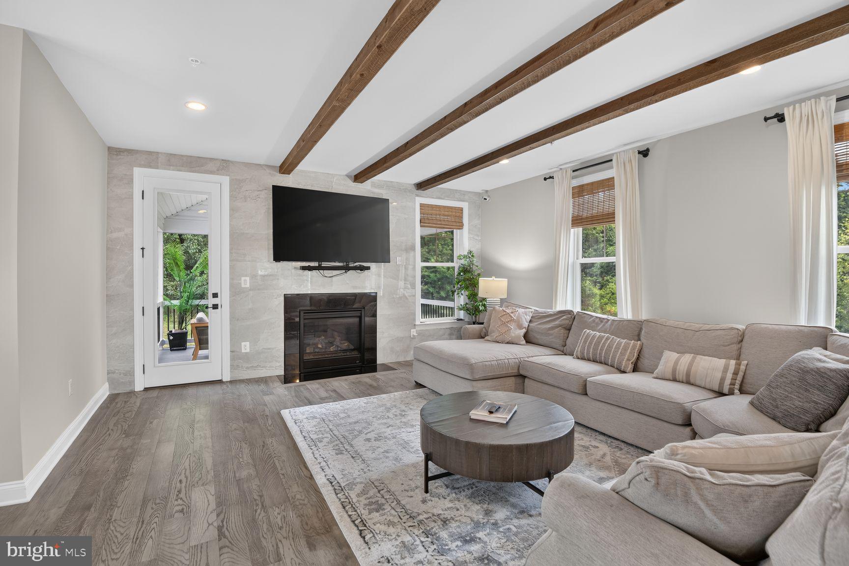 ARUNDEL FOREST - Residential