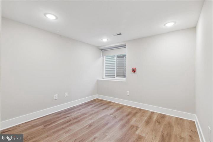 BREWERYTOWN - Commercial Sale