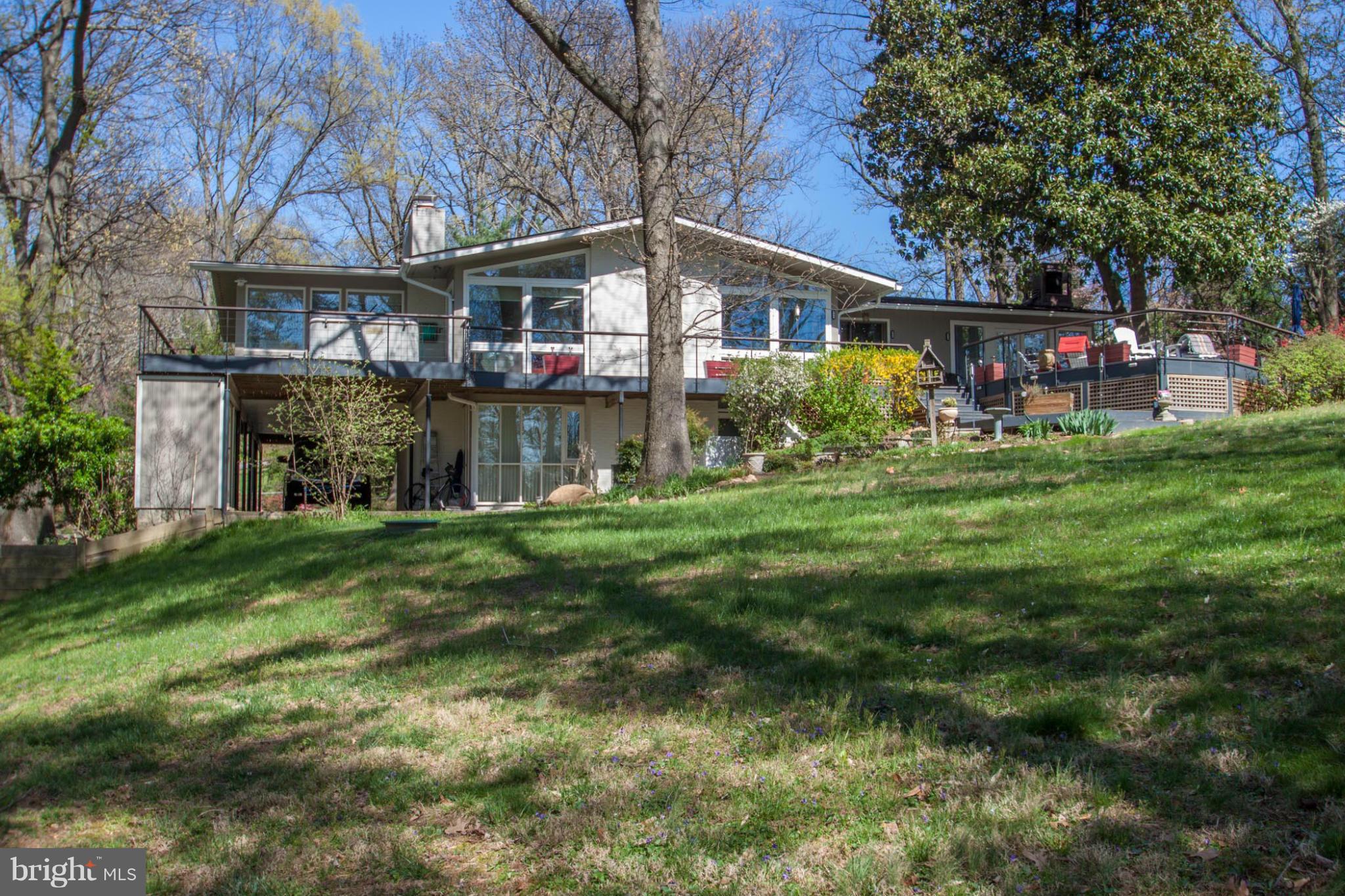 HOLLINDALE - Residential