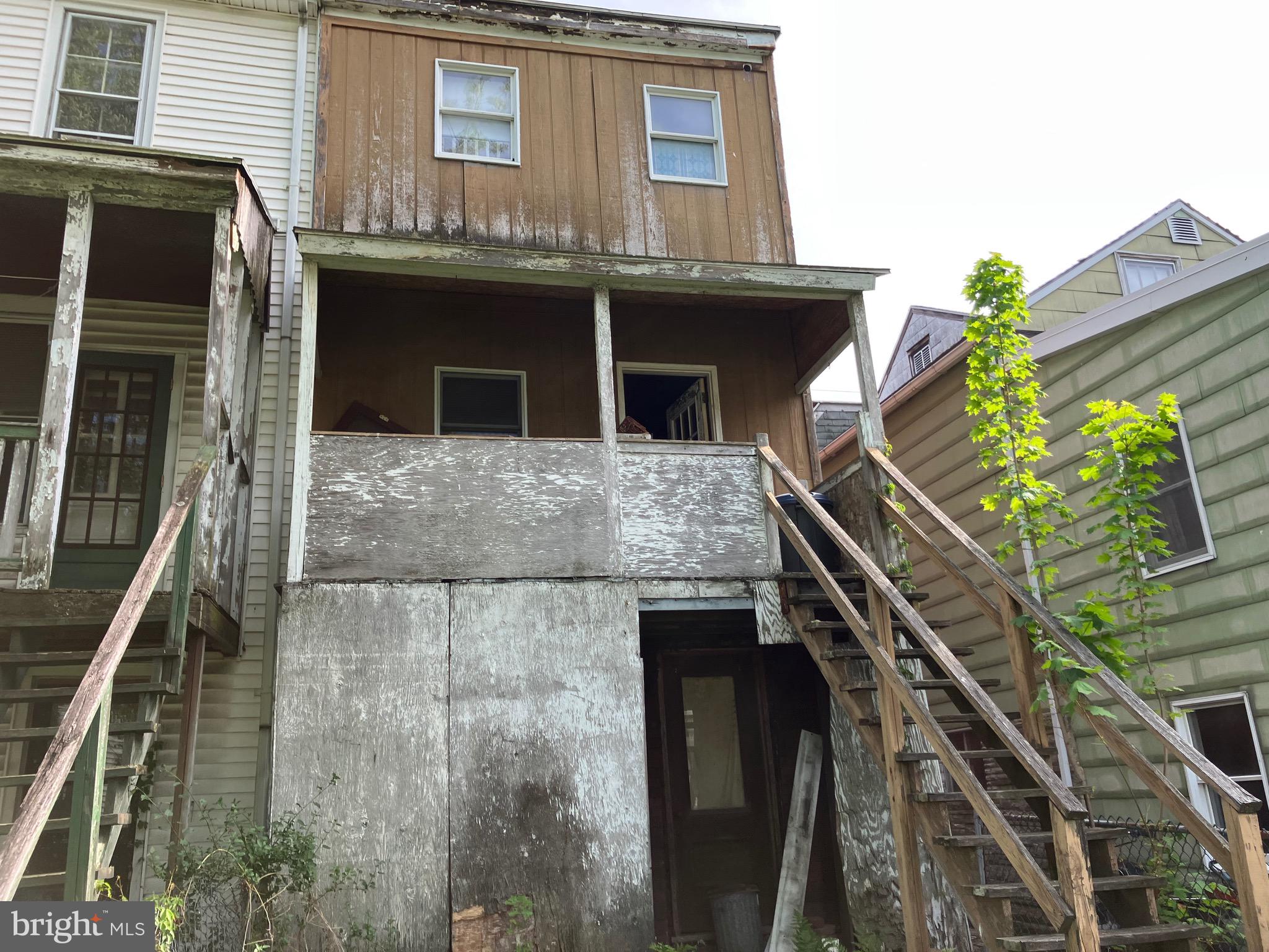 MINERSVILLE - Residential