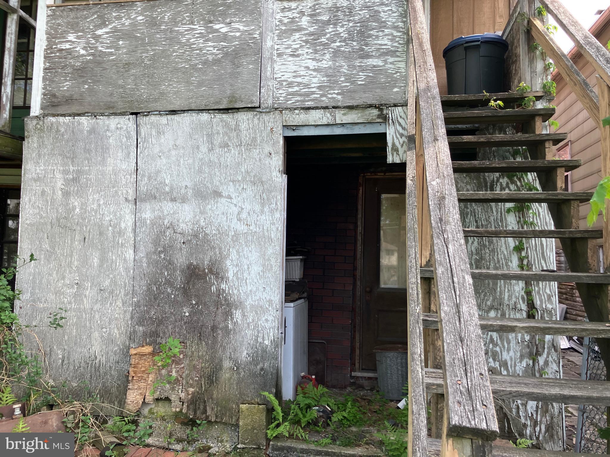MINERSVILLE - Residential