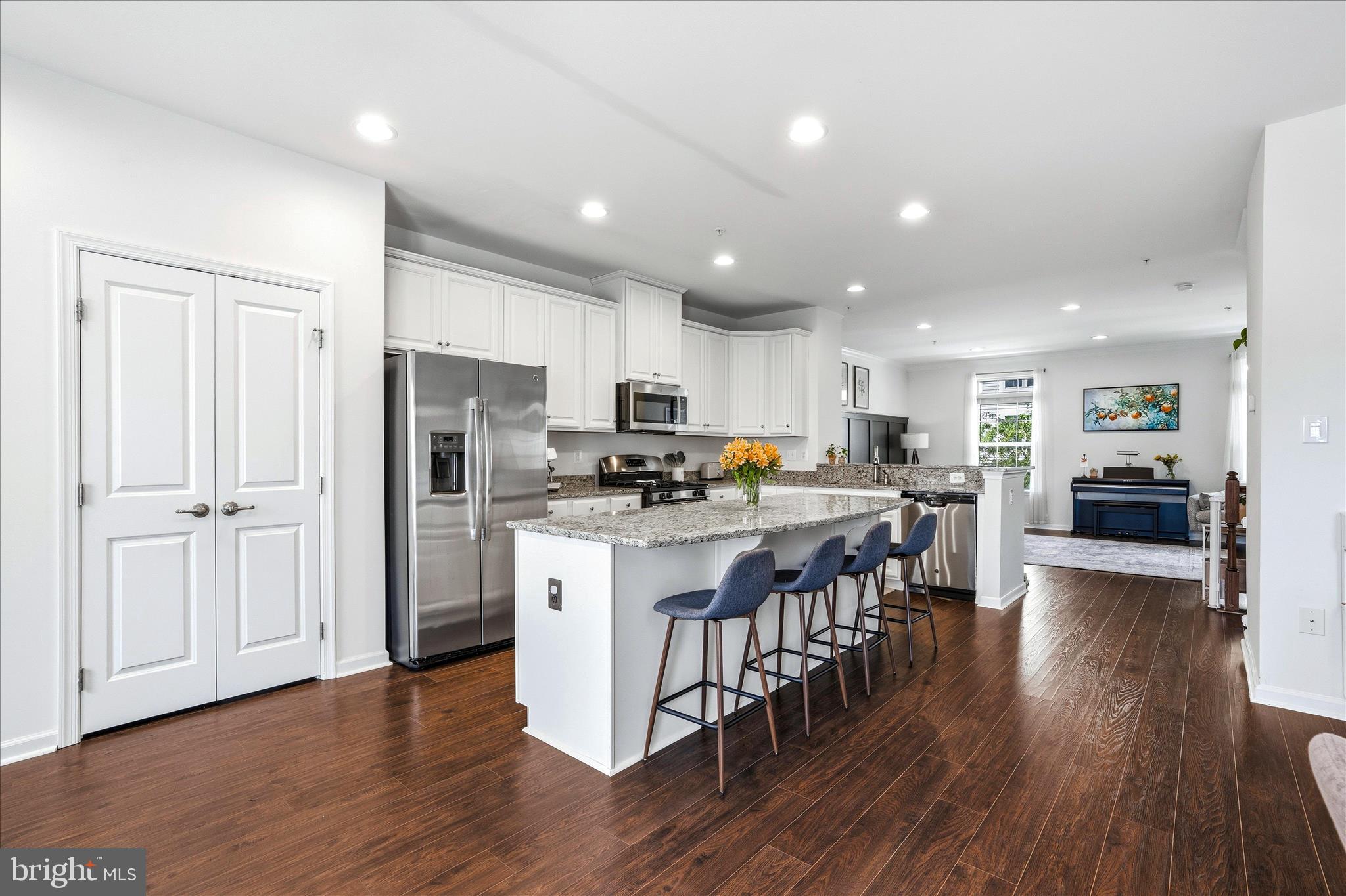 JEFFERSON PLACE - Residential