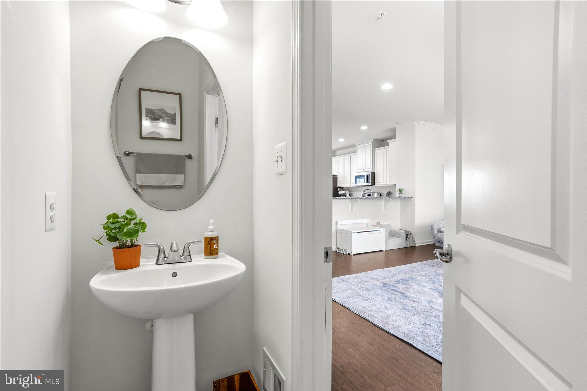 JEFFERSON PLACE - Residential