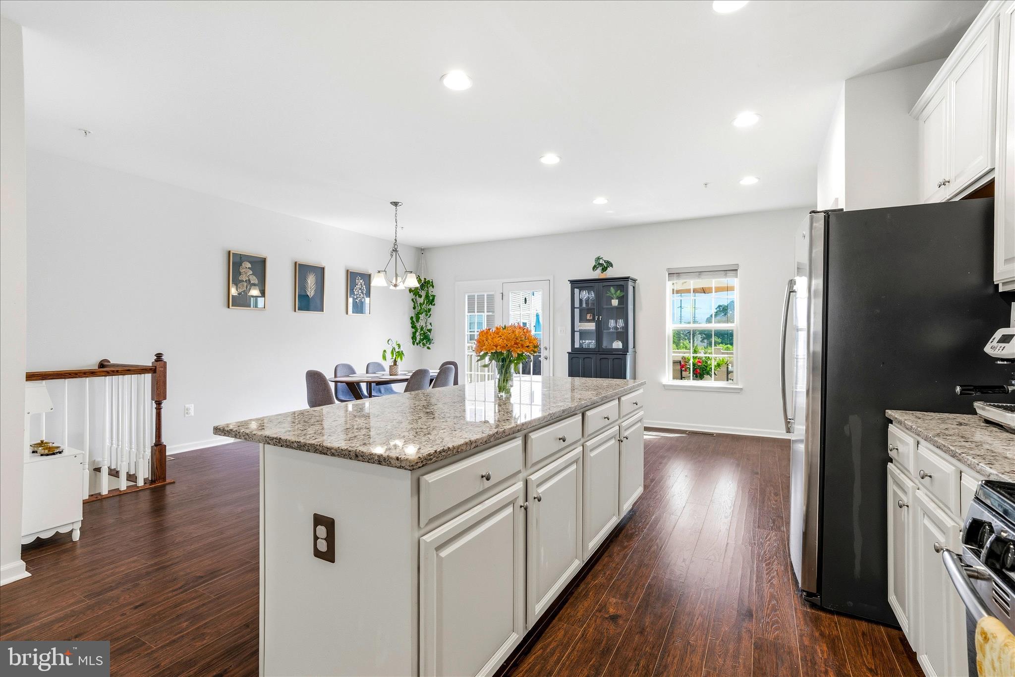 JEFFERSON PLACE - Residential