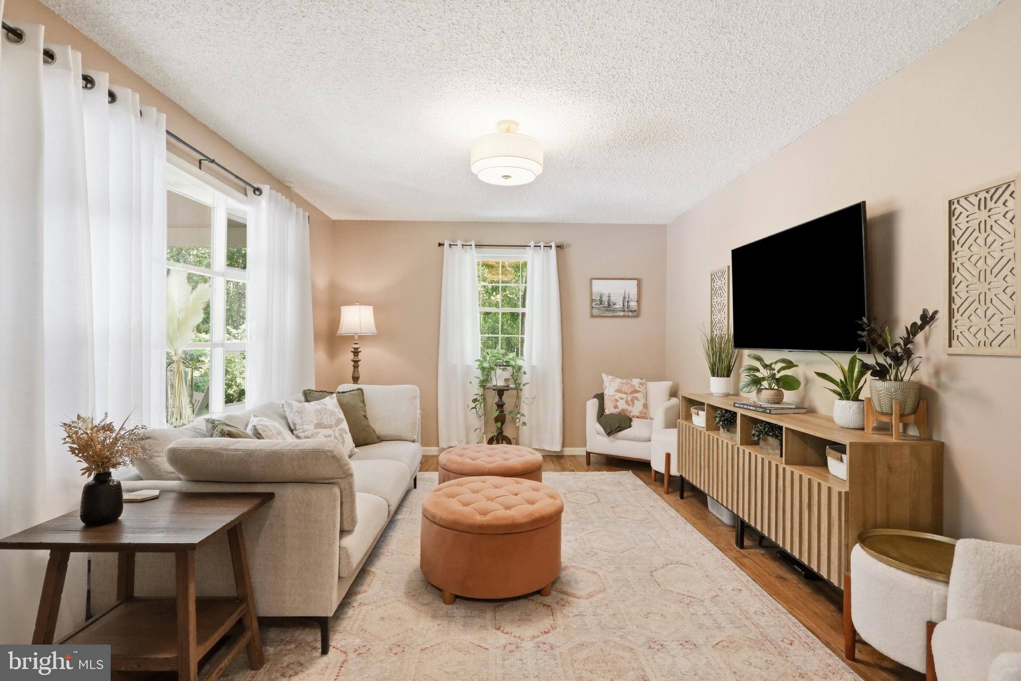LIZZIE MILL RD - Residential