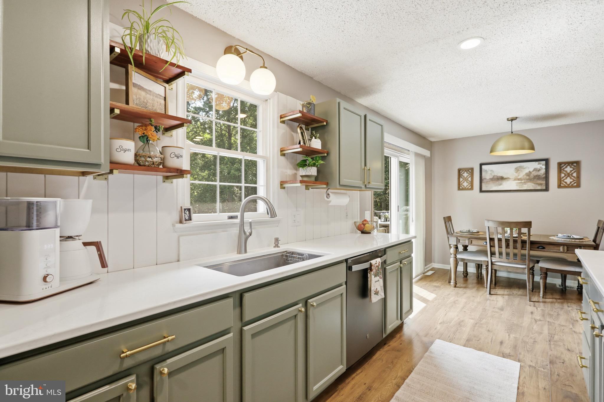 LIZZIE MILL RD - Residential