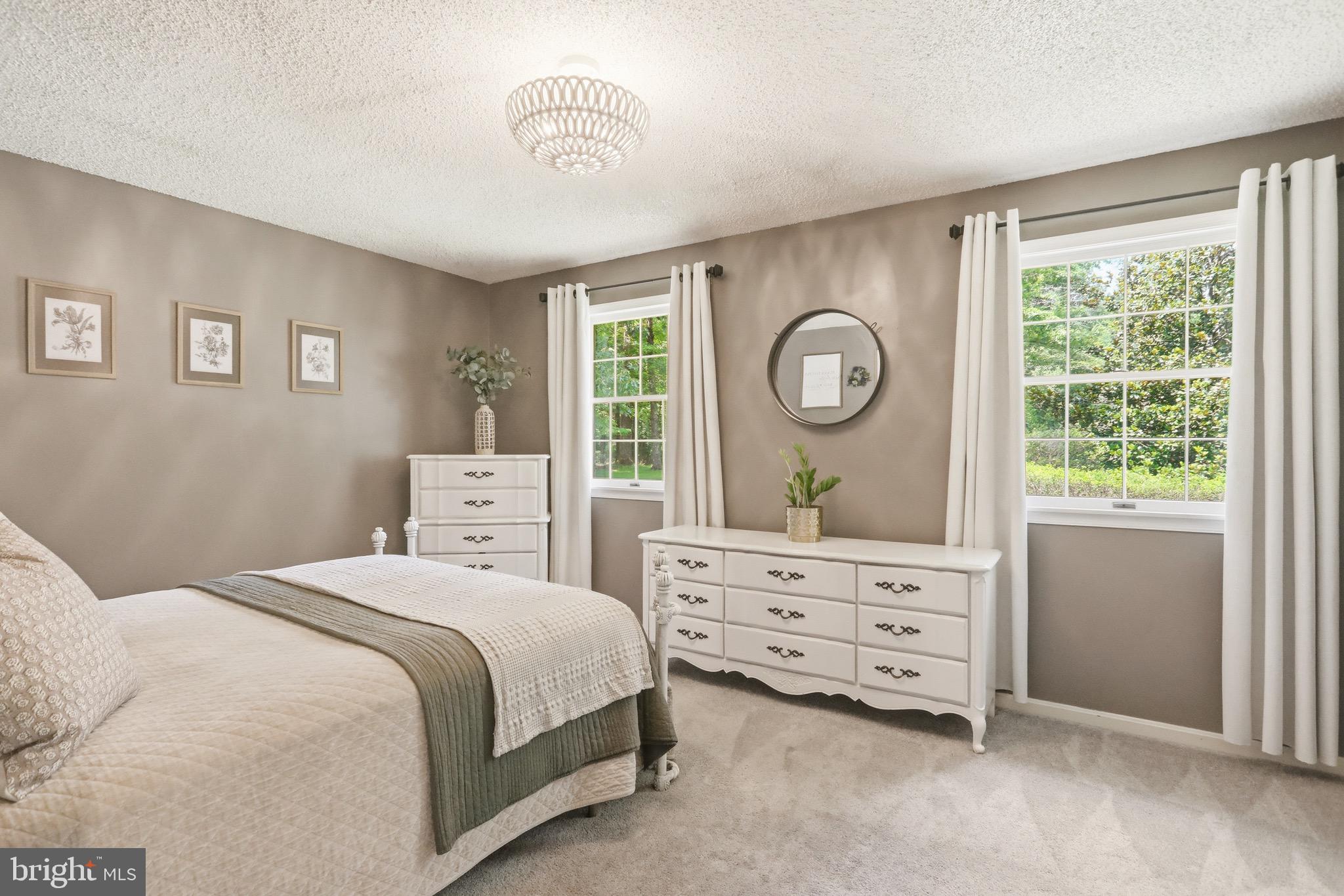 LIZZIE MILL RD - Residential
