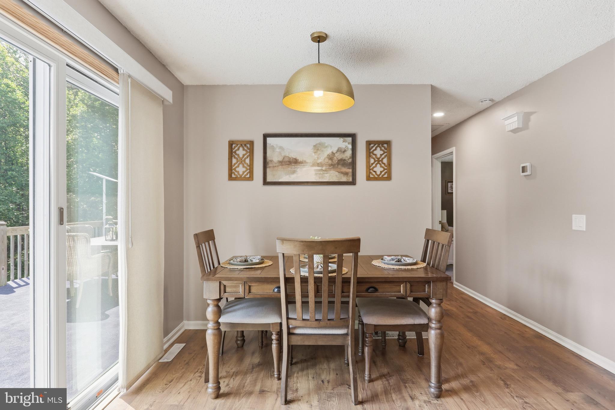 LIZZIE MILL RD - Residential