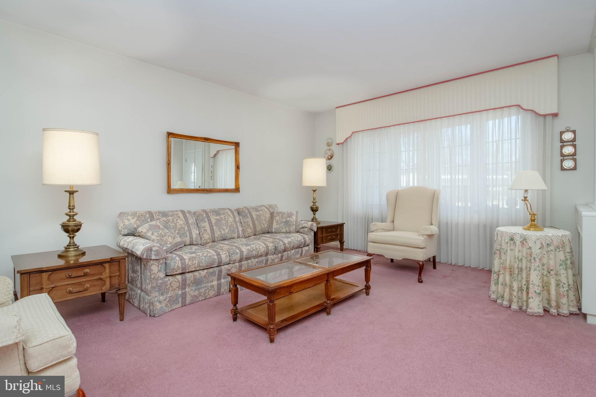 HIGH POINT - Residential