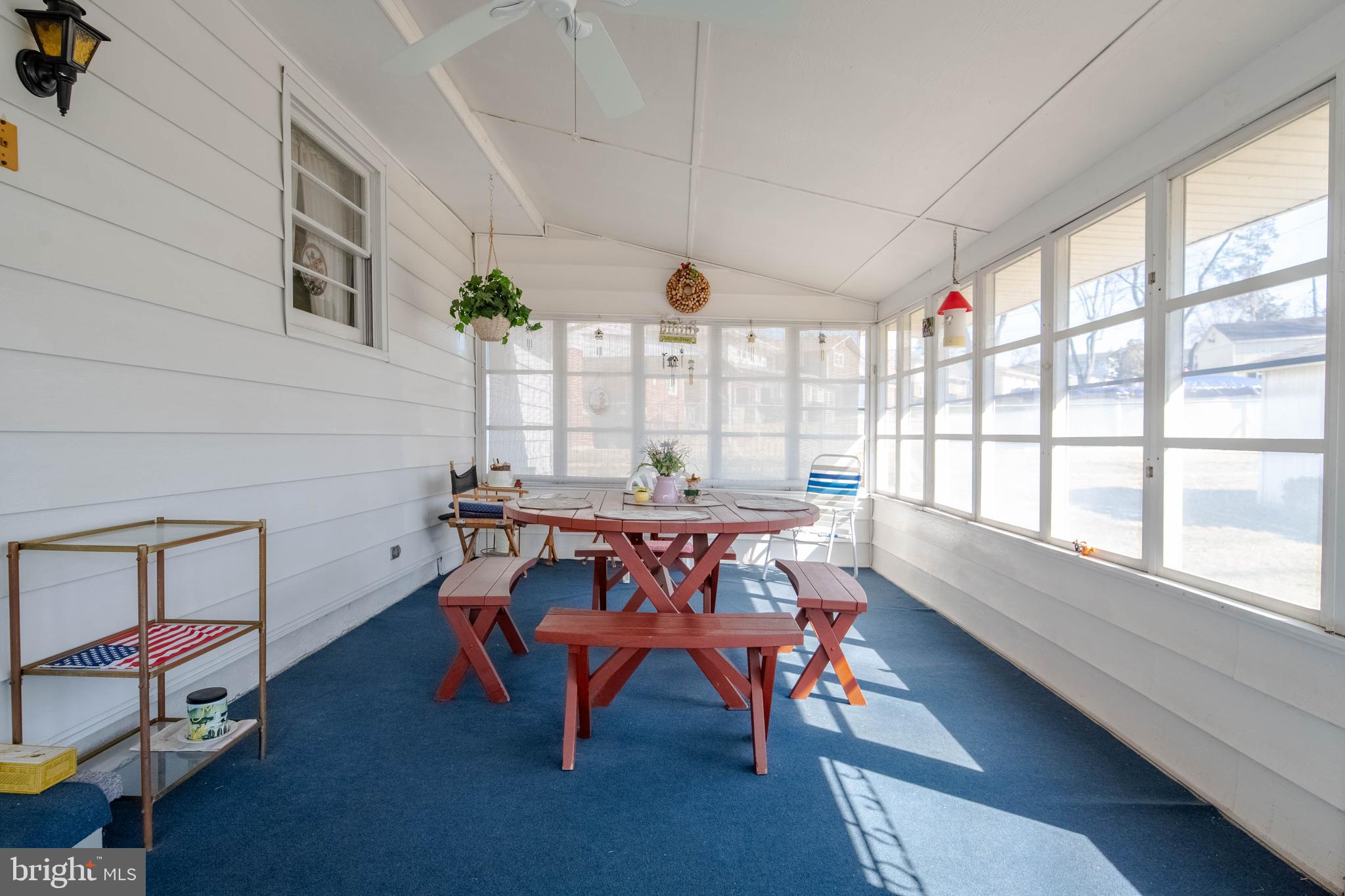 HIGH POINT - Residential