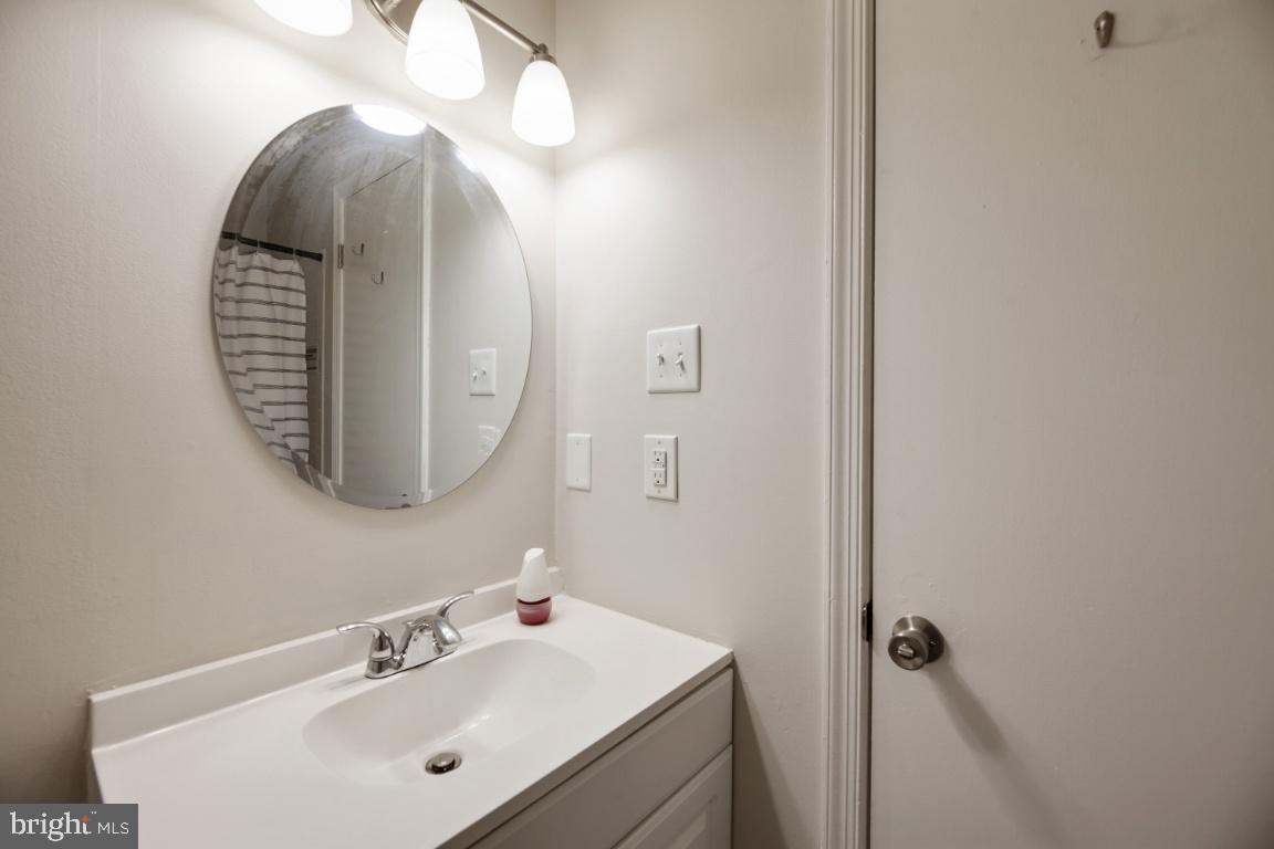ST CHARLES BANNISTER - Residential