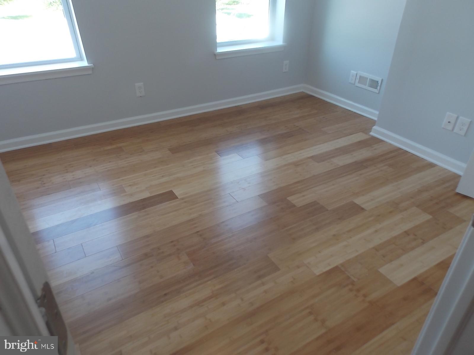 MANTUA - Residential