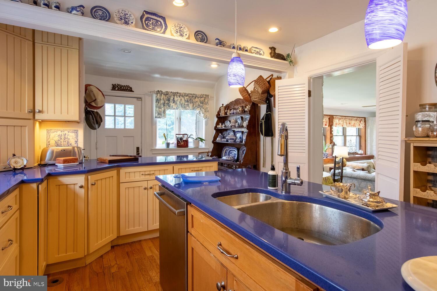 MERION STATION - Residential