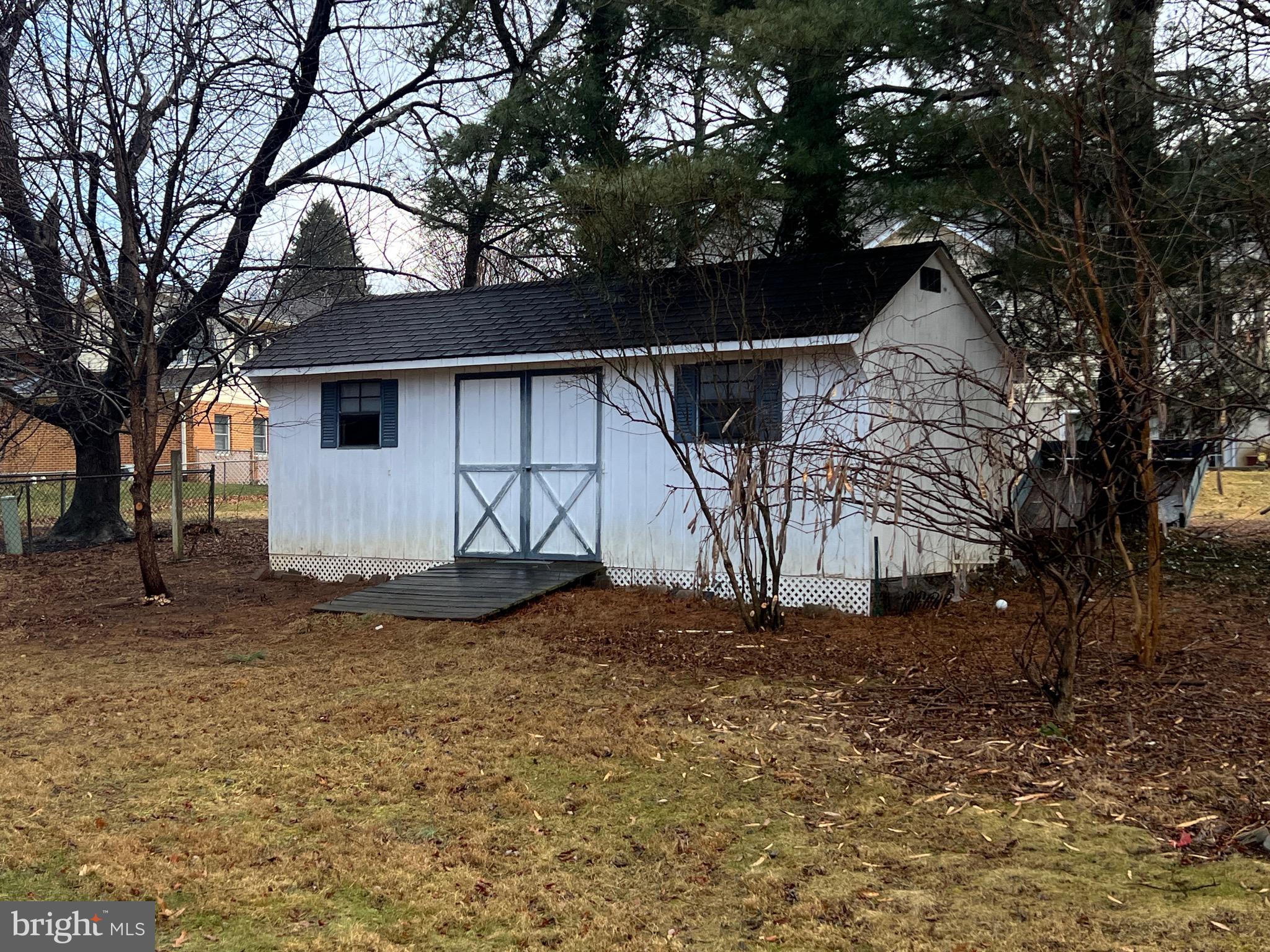 WHITTIER ACRES - Residential