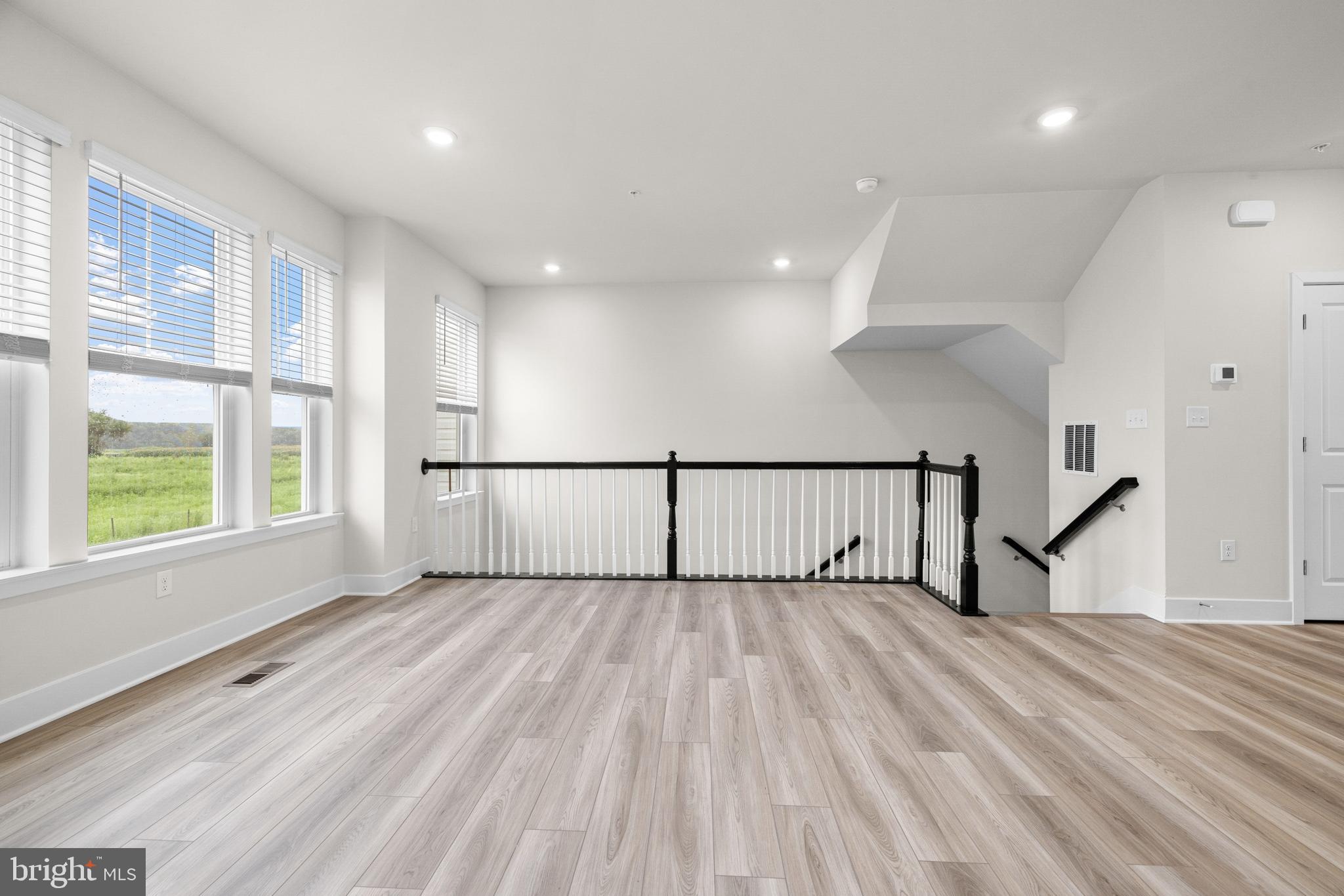 LAKESIDE AT TRAPPE - Residential