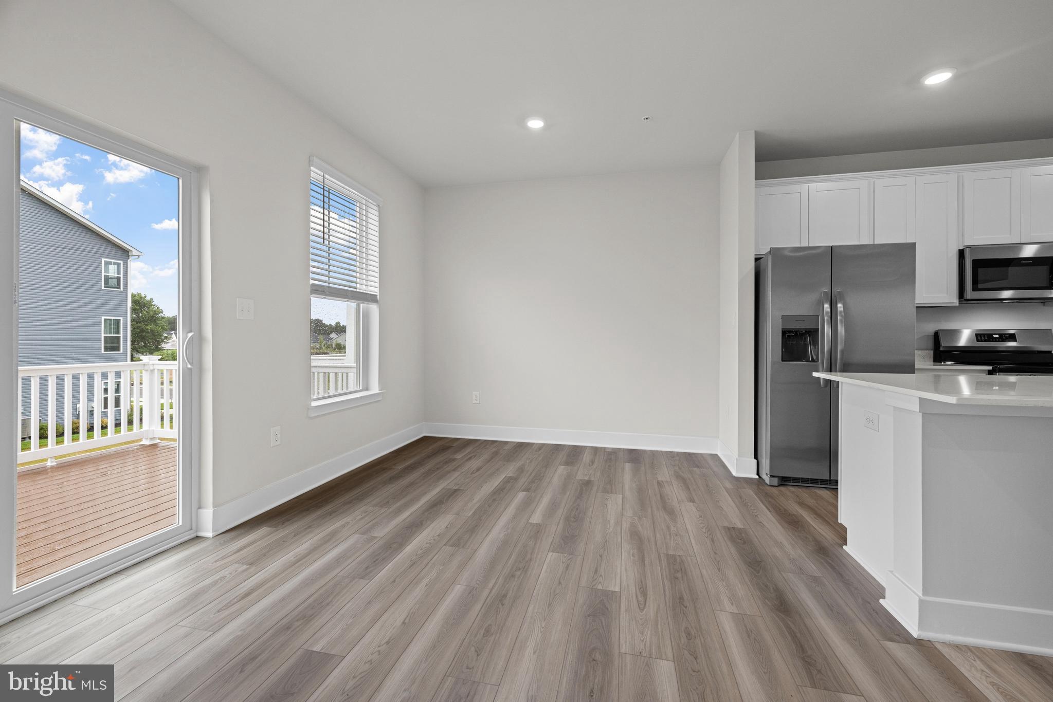 LAKESIDE AT TRAPPE - Residential