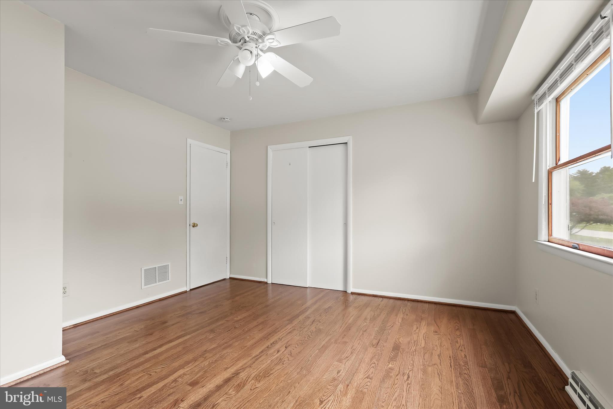 COLONIAL ACRES - Residential