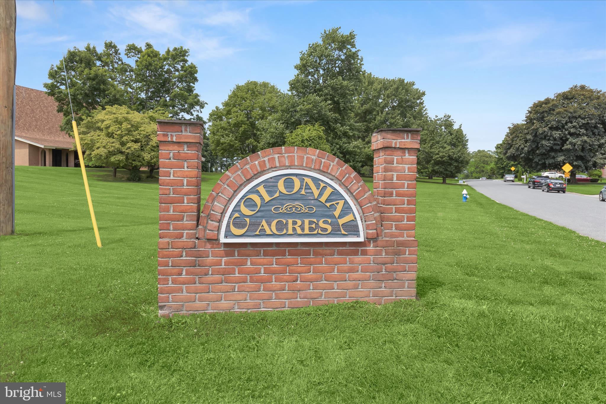 COLONIAL ACRES - Residential