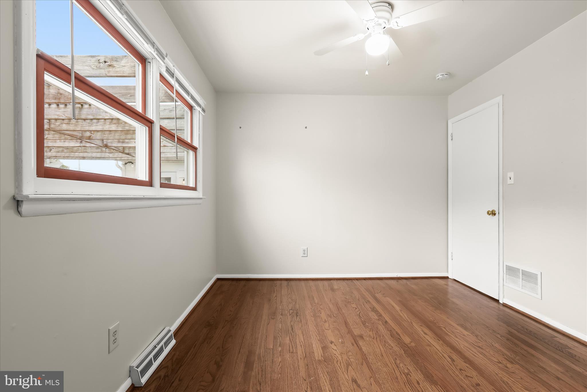 COLONIAL ACRES - Residential