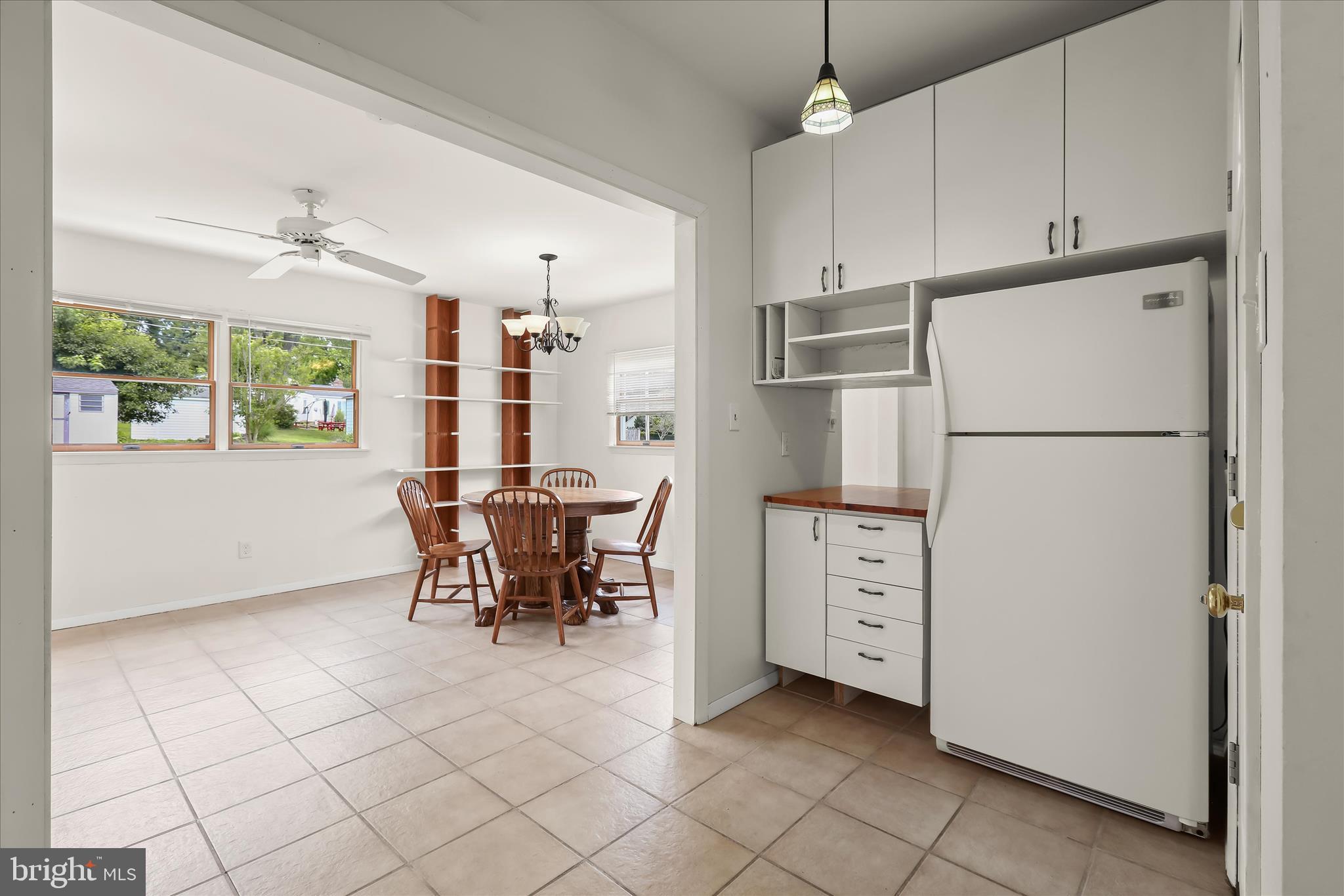 COLONIAL ACRES - Residential