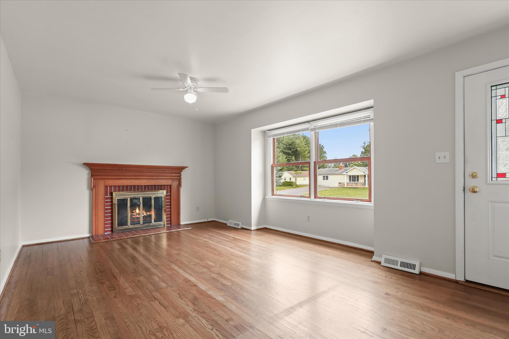 COLONIAL ACRES - Residential