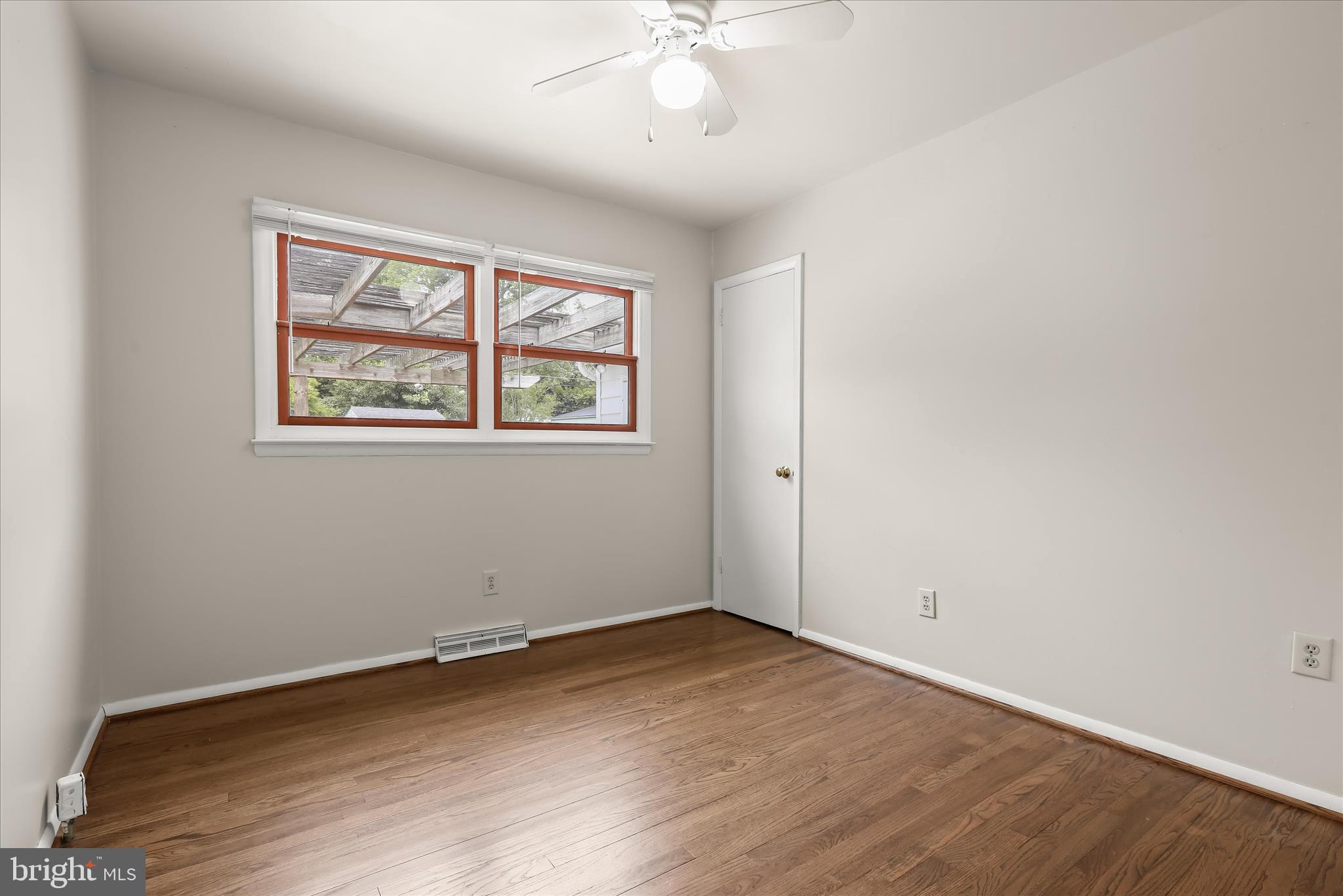COLONIAL ACRES - Residential