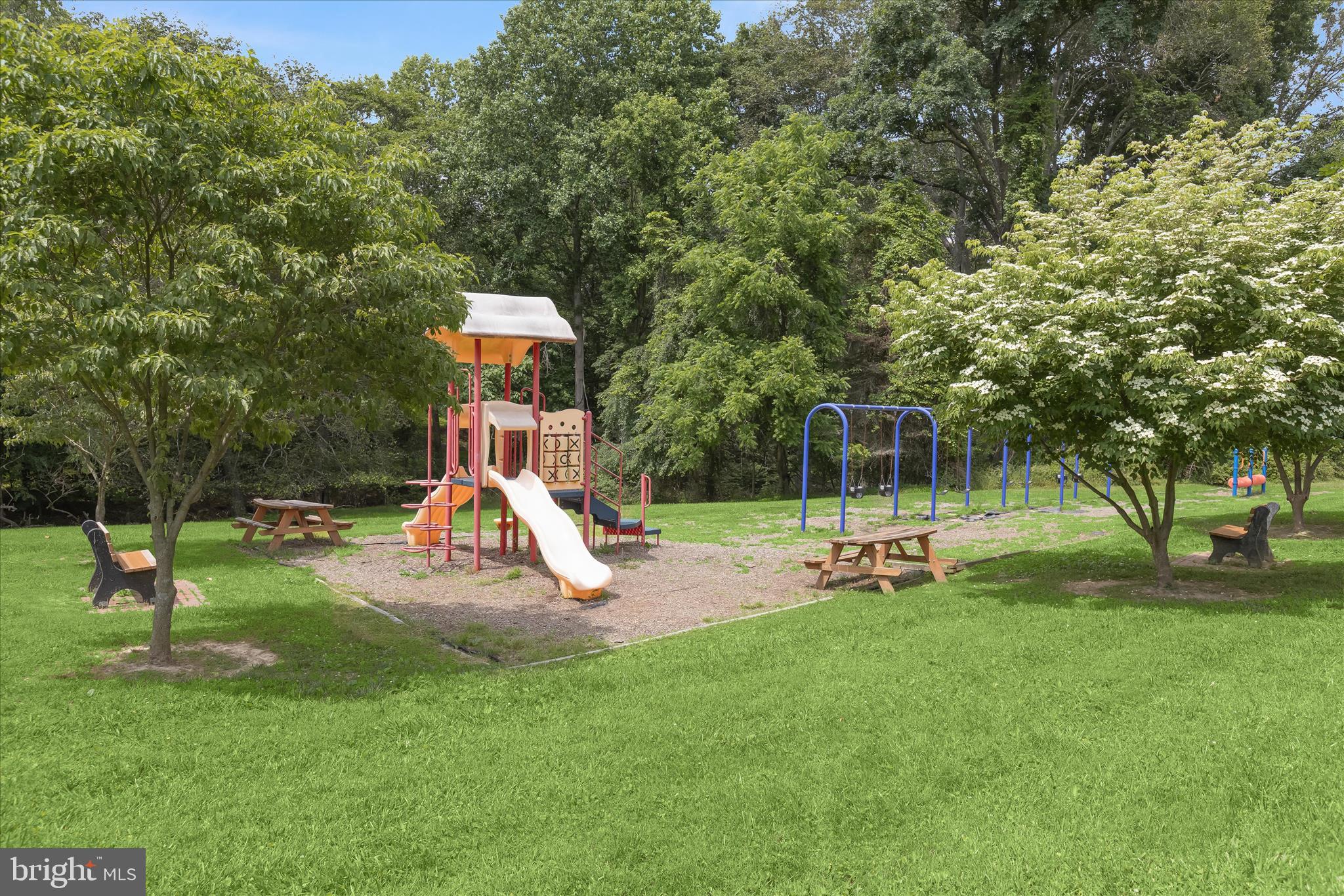 COLONIAL ACRES - Residential