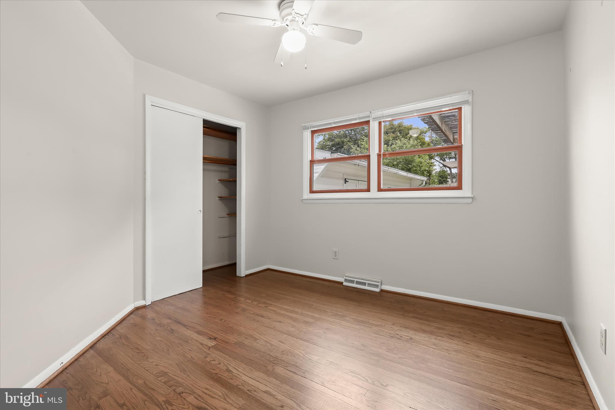 COLONIAL ACRES - Residential