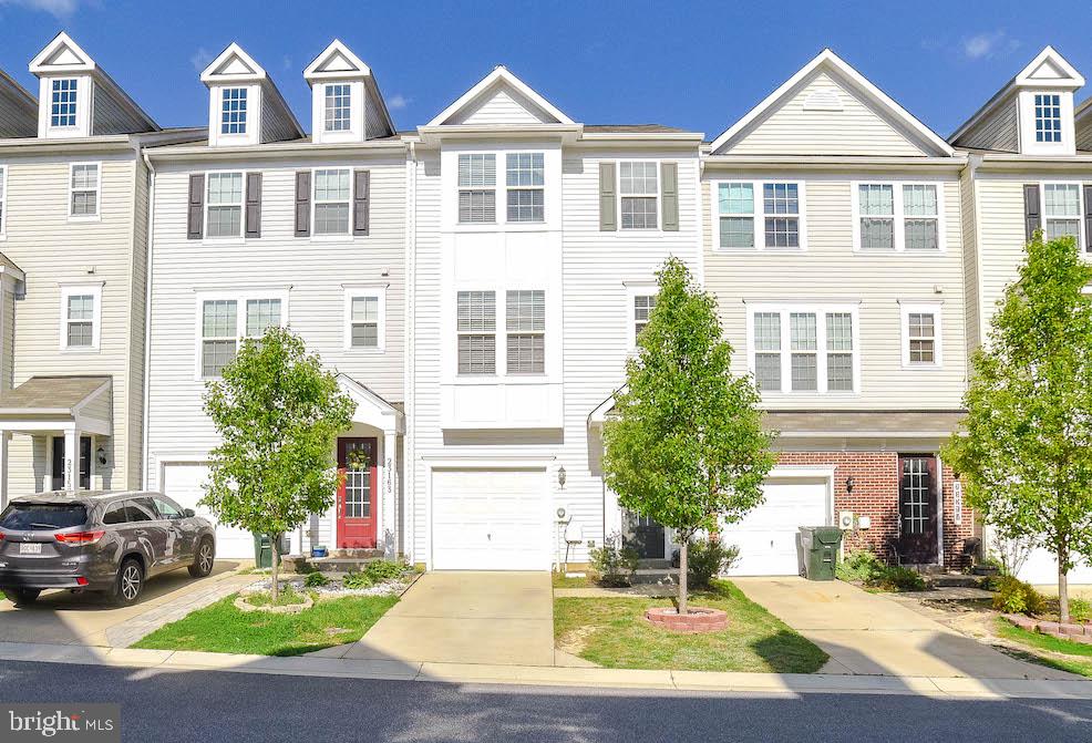 This is the one you've been searching for! 3 level spacious townhouse located in sought after Wildewood. The entry level features a 1 car garage, rec room/4th bedroom with full bath,  and sliders to backyard. Continue upstairs where you'll find an open concept floor plan.....kitchen with stainless steel appliances, granite counters,  large island, dining area, family room, half bath, and sliders to deck....perfect for entertaining.  The upper level boasts a master suite with WIC and attached bath, 2 additional bedrooms, full bath, and the laundry. Community amenities include a club house, courts, pool, and playgrounds. Just a short drive to local shopping, dining, restaurants, and more.