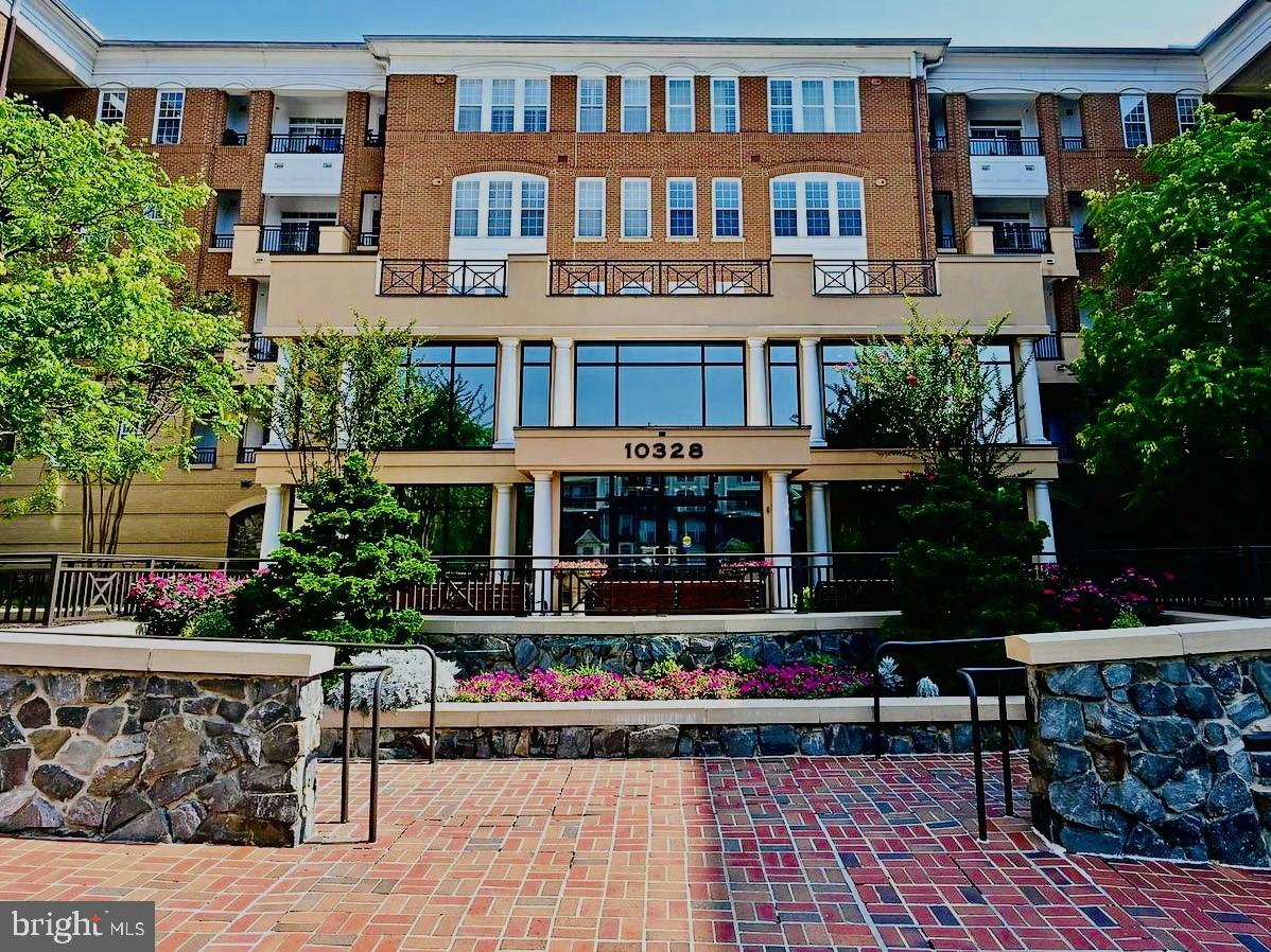Providence Square 3 bed + 3 full bath + den 2,024 sq ft model with two car garage parking and additional double storage cage.