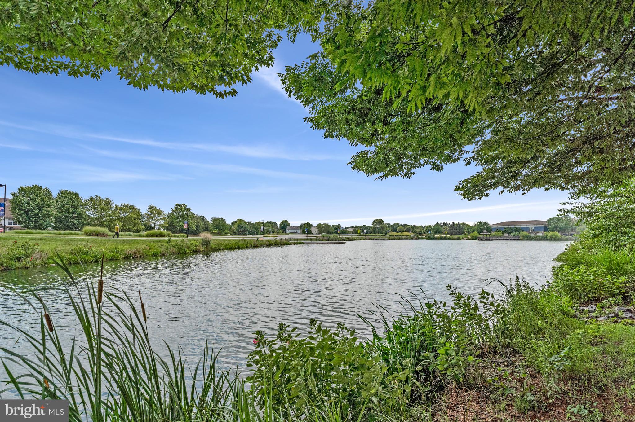 ASHBURN VILLAGE - Residential