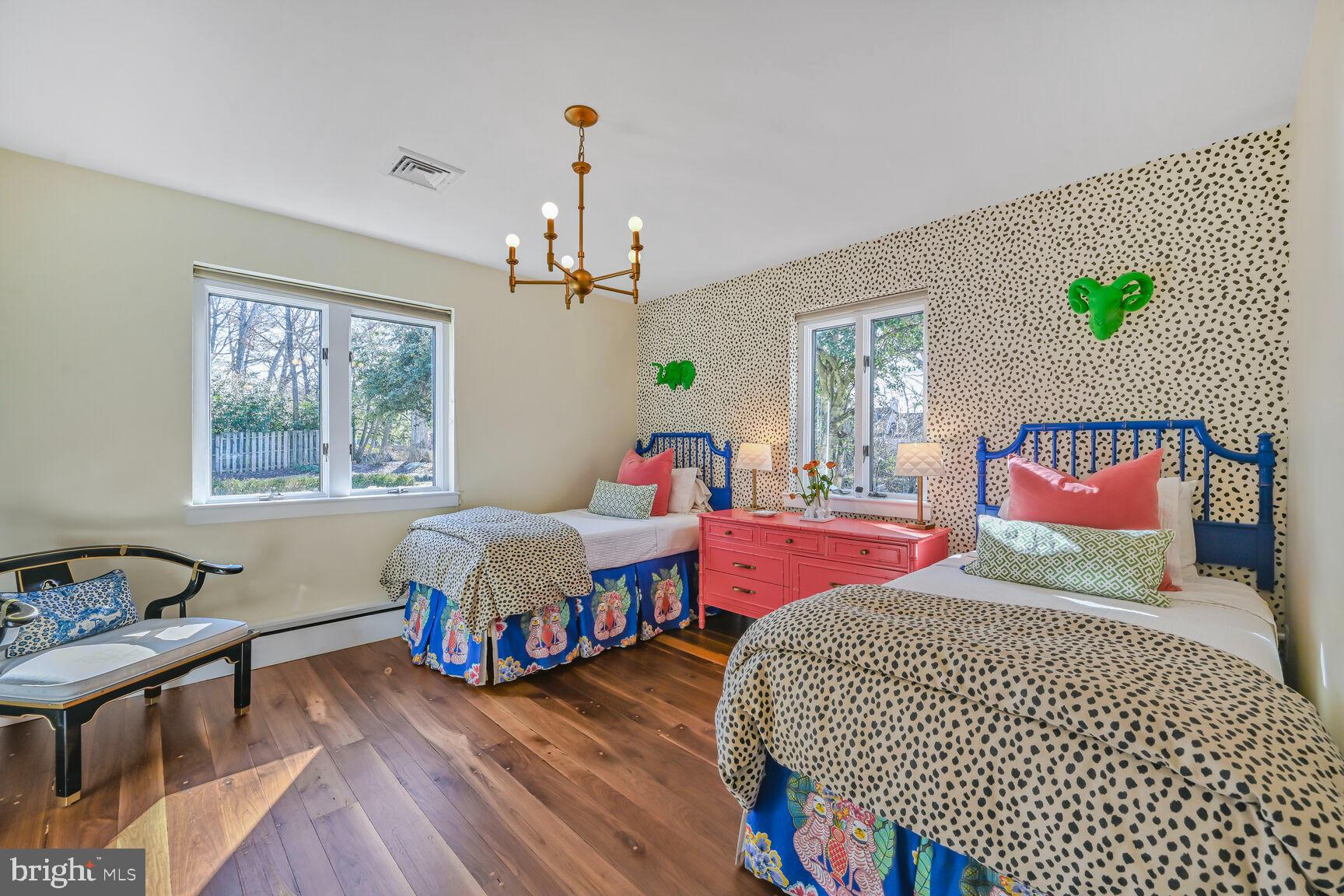 WOODHAVEN - Residential
